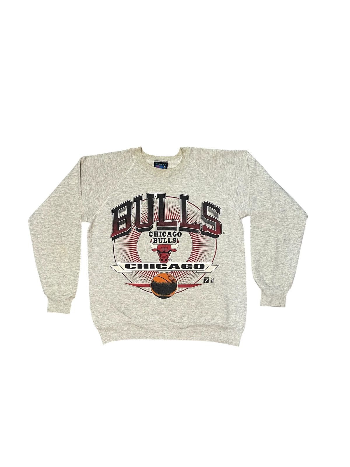 Logo 7 90s CHICAGO BULLS LOGO 7 BIG LOGO CREWNECK Size US L / EU 52-54 / 3 - 2 Thumbnail