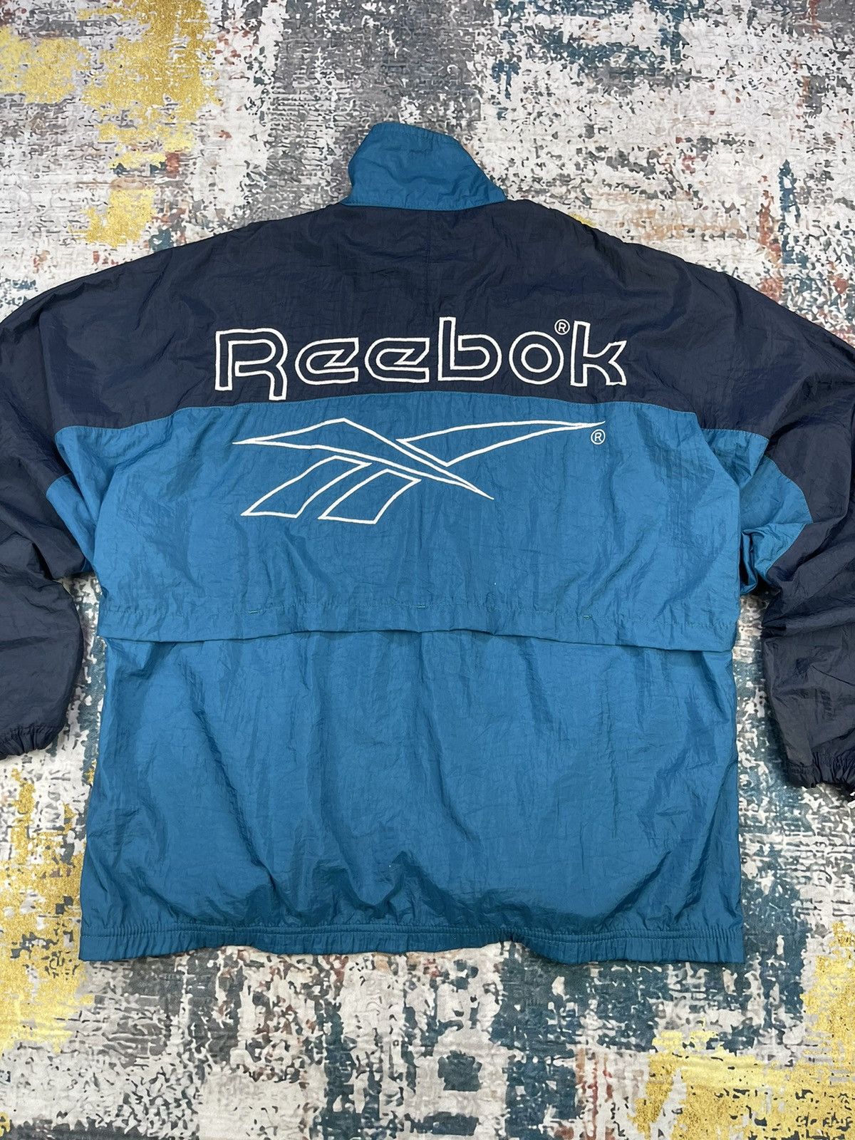 Reebok Vintage Reebok Back Hit Logo Nylon Windbreaker Size US S / EU 44-46 / 1 - 2 Thumbnail