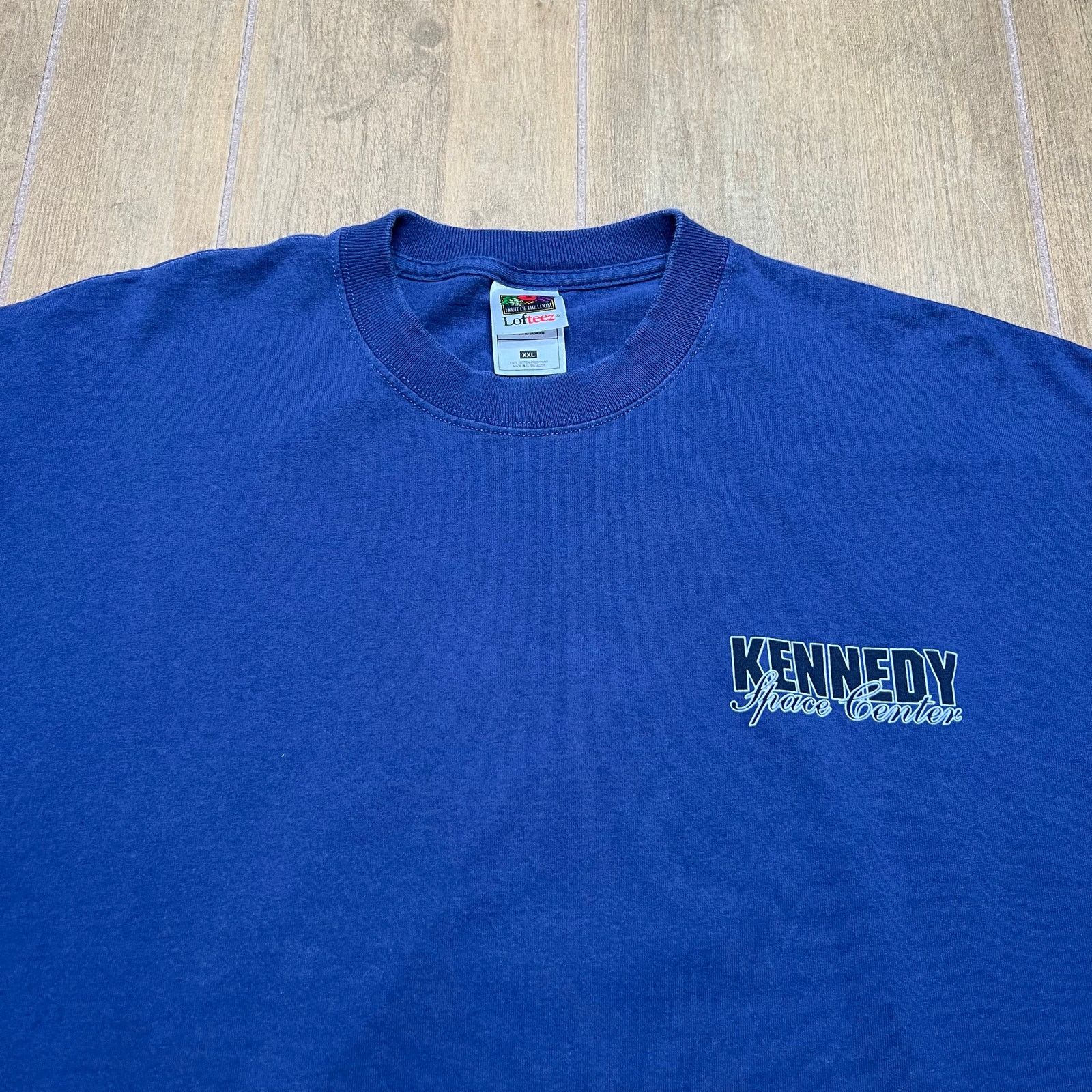 Fruit Of The Loom Vintage 90s Kennedy Space Center T shirt Sz XXL rocket ship Size US XXL / EU 58 / 5 - 2 Thumbnail