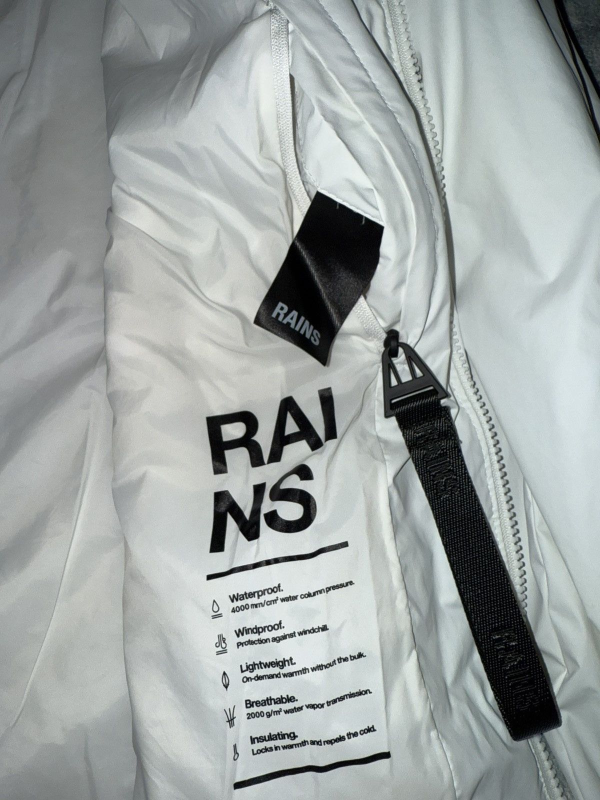 Rains Rains Lohja Insulated Jacket - LARGE Size US L / EU 52-54 / 3 - 8 Thumbnail