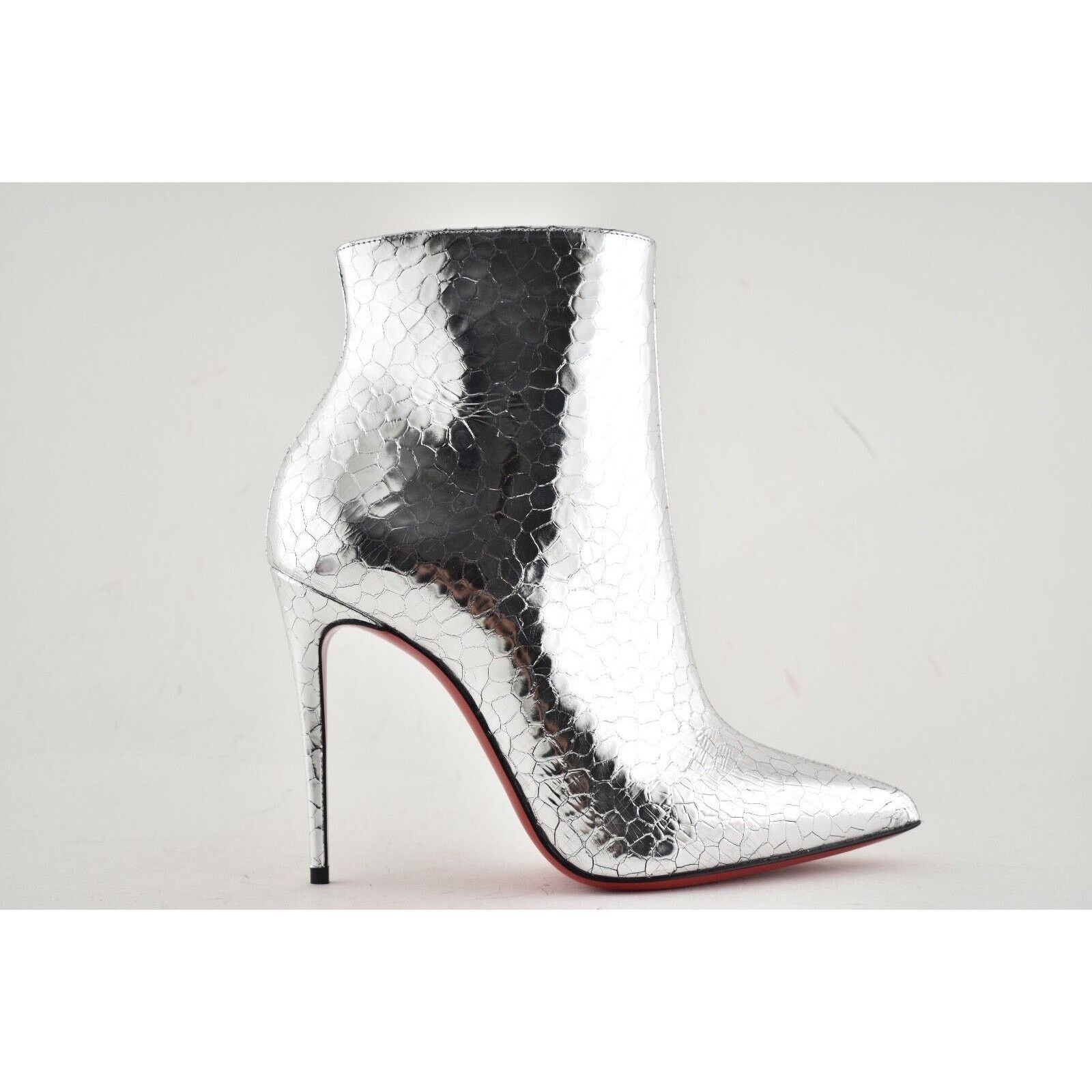 Christian Louboutin Christian Louboutin So Kate Booty 100 Silver Martele Heel Size US 6 / IT 36 - 2 Thumbnail