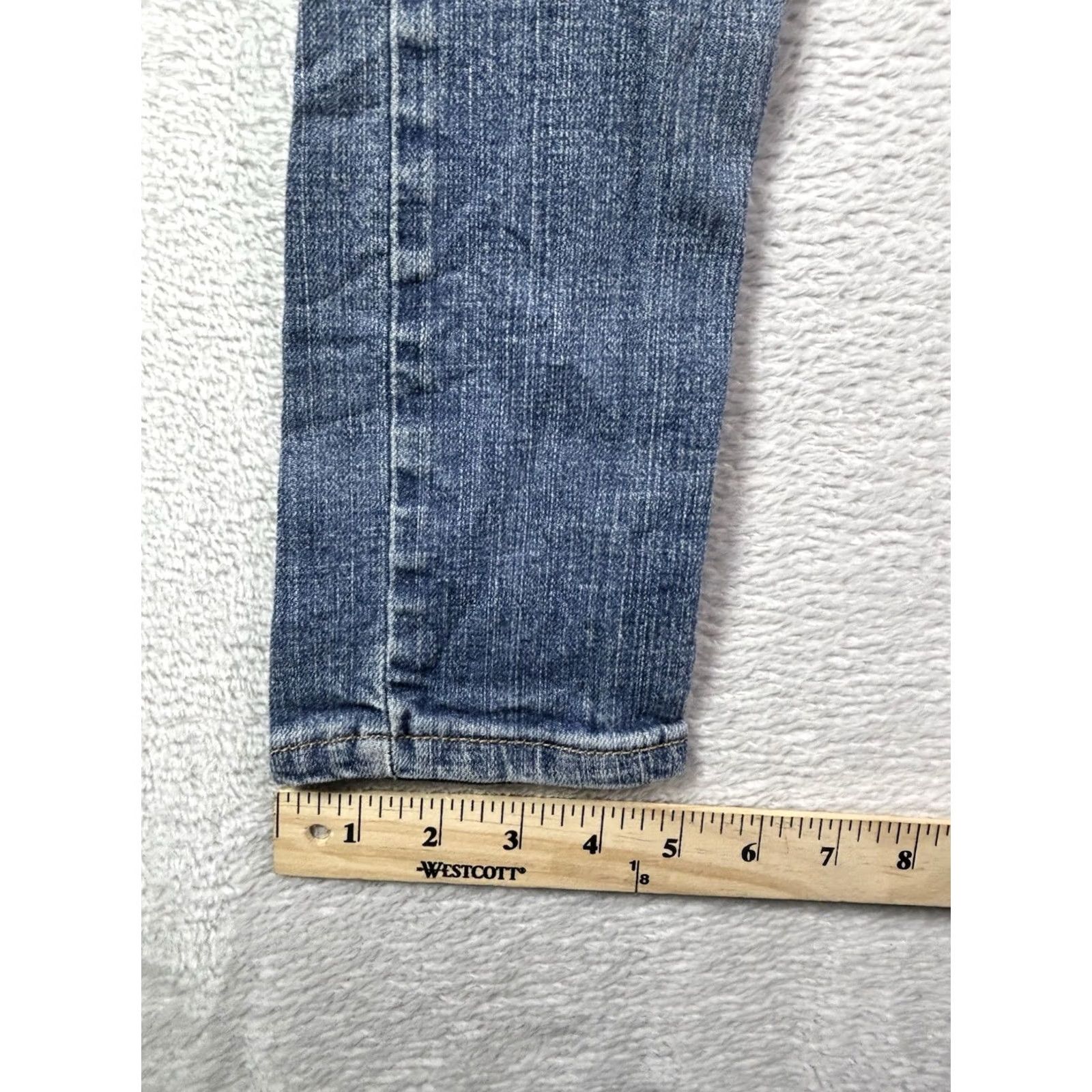 Levi's Levi's 524 Jeans Women's Regular Straight Distressed 90s City Retro Blue Denim Cotton Elastane Size 1 30w 28.5in Inseam 5-Pocket Logo Casual Size 25" / US 0 / IT 36 - 5 Thumbnail
