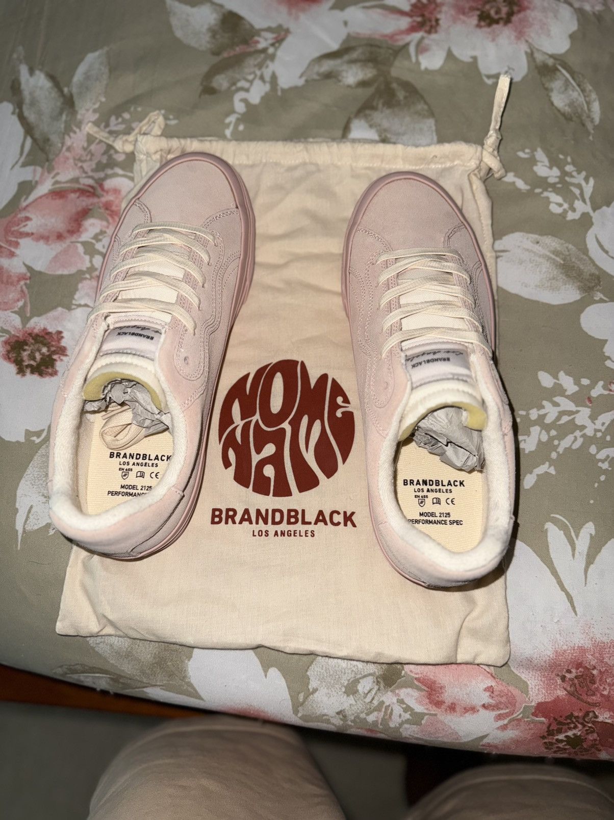 Brandblack Brandblack “No Name” M007BB pink suede low top sneaker Size US 9.5 / EU 42-43 - 2 Thumbnail