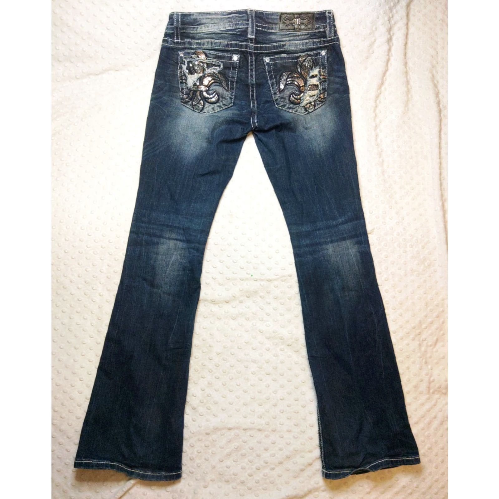 Miss Me VINTAGE Miss Me Jeans Womens 29 Signature Boot Cut Embellished Fleur-de-lis 32x32 Size 29" - 7 Thumbnail