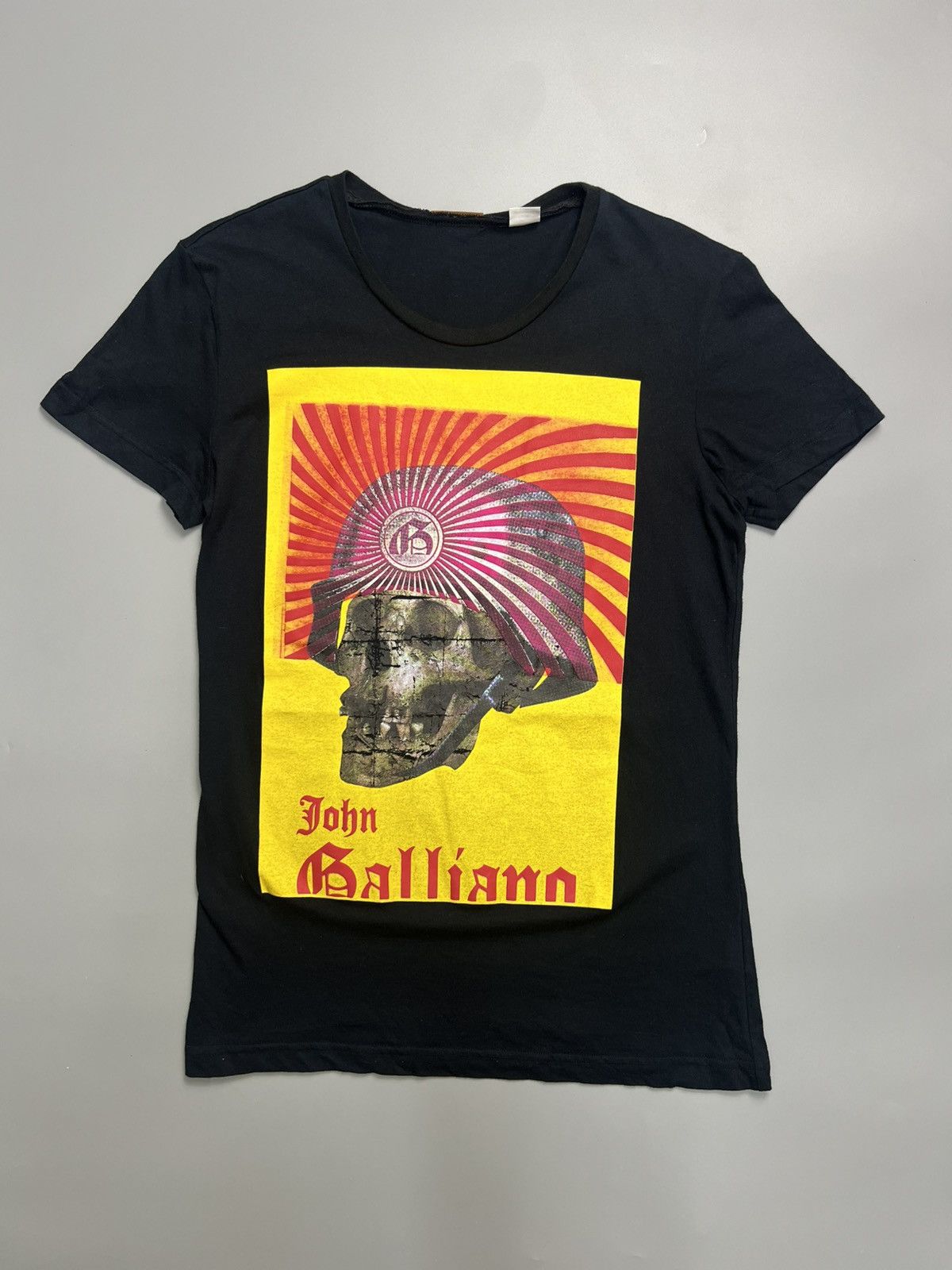John Galliano John Galliano Rising Sun Skull Army Tshirts Size US S / EU 44-46 / 1 - 1 Thumbnail