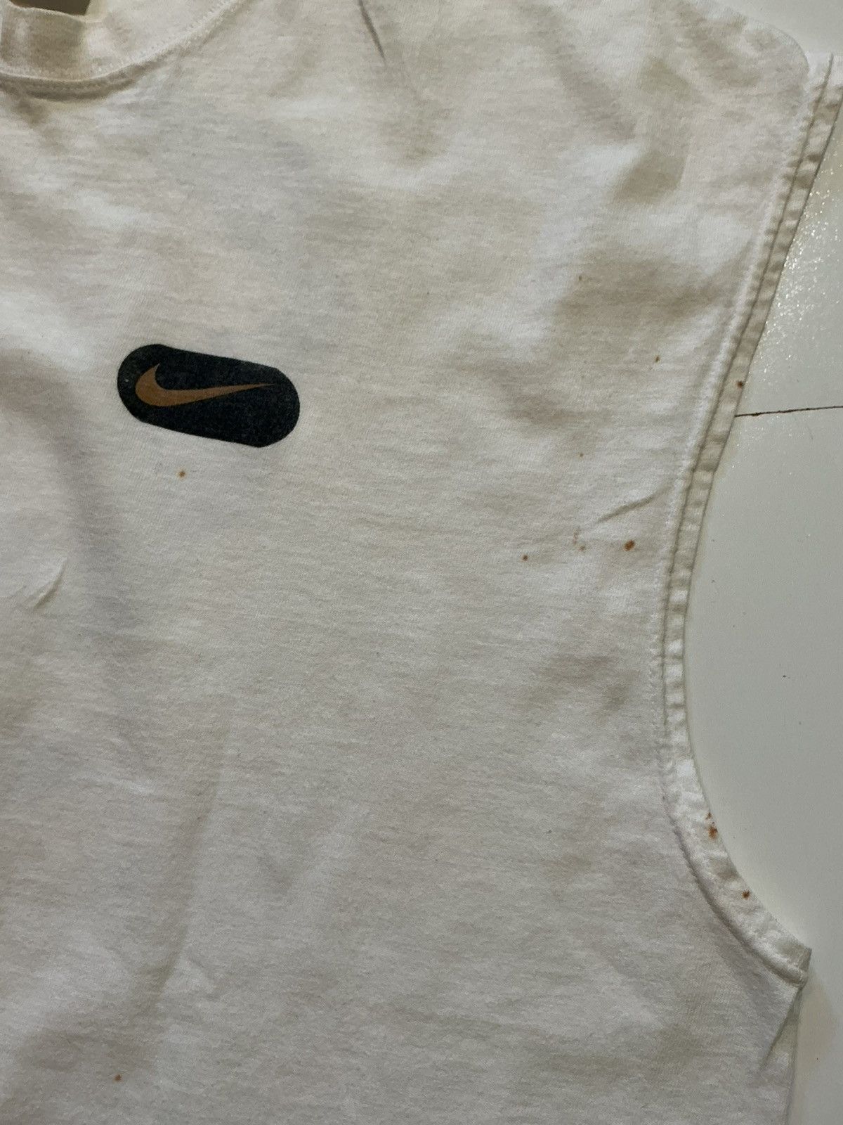 Nike VTG 90s Y2K Nike Basketball Tornado Twist Tank Top T-Shirt Size US XXL / EU 58 / 5 - 8 Thumbnail