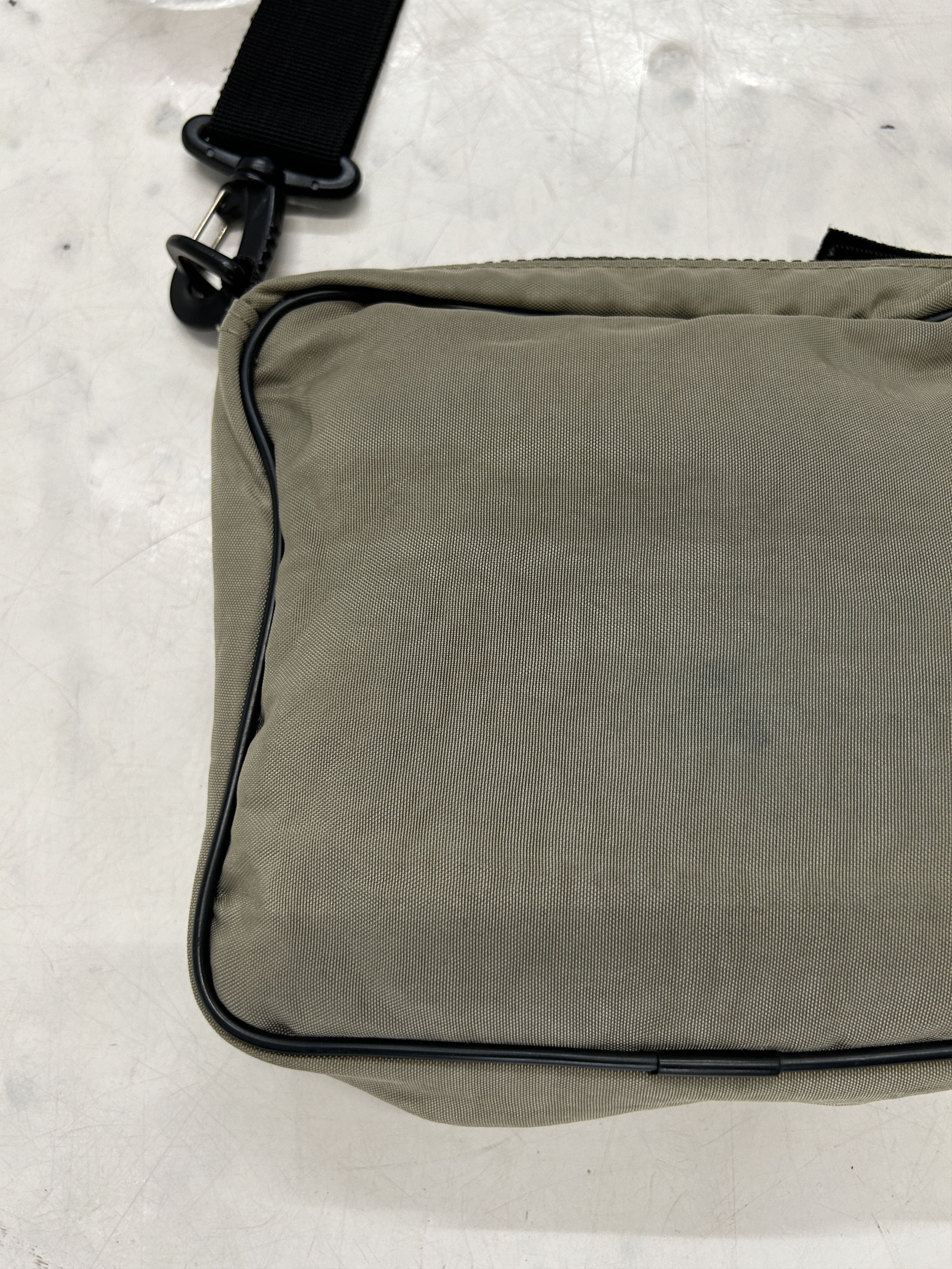 Diesel × Vintage Vintage 90s y2k Diesel shoulder crossbody bag Size ONE SIZE - 11 Thumbnail