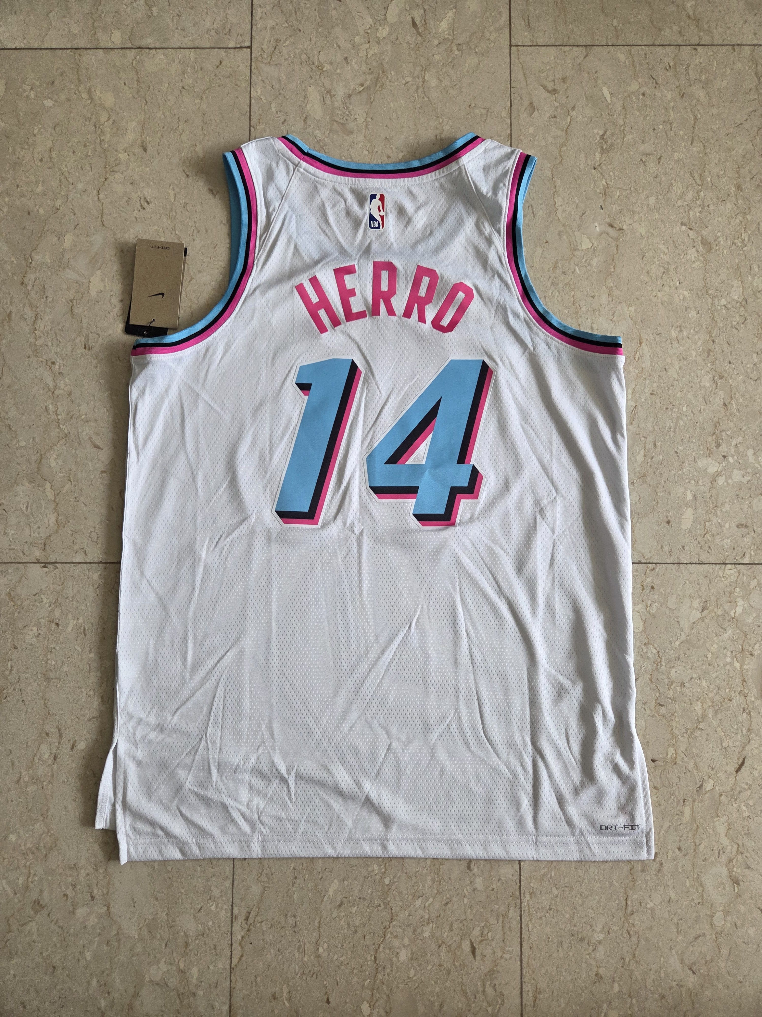 NBA BNWT Authentic Heat 2025 'Original Vice' Swingman Jersey Size US L / EU 52-54 / 3 - 2 Thumbnail