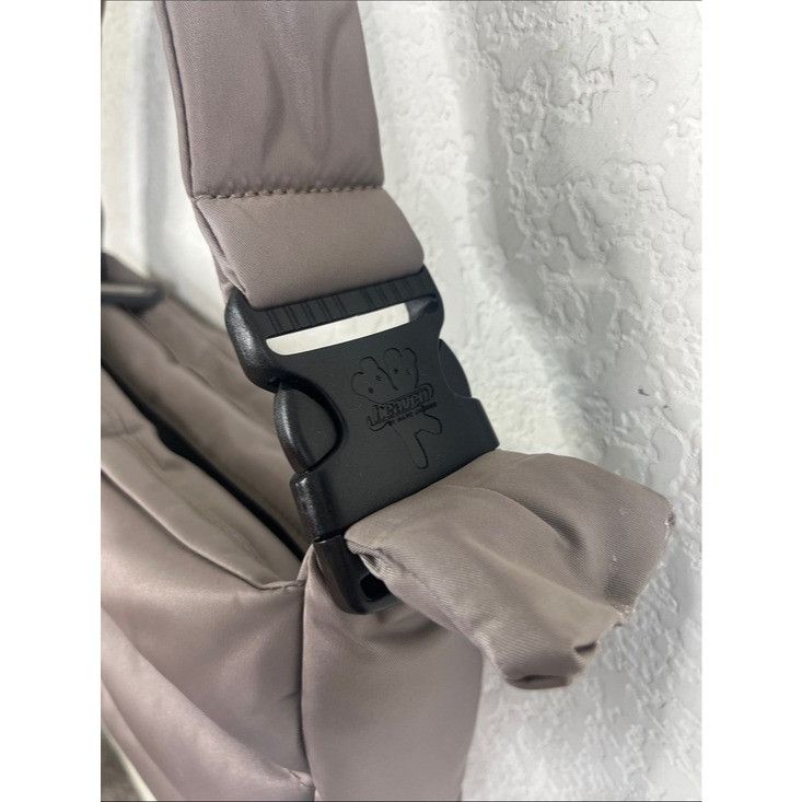 Heaven by Marc Jacobs MARC JACOBS Taupe Heaven By Nylon Messenger Bag In Cement Pu Size ONE SIZE - 4 Thumbnail