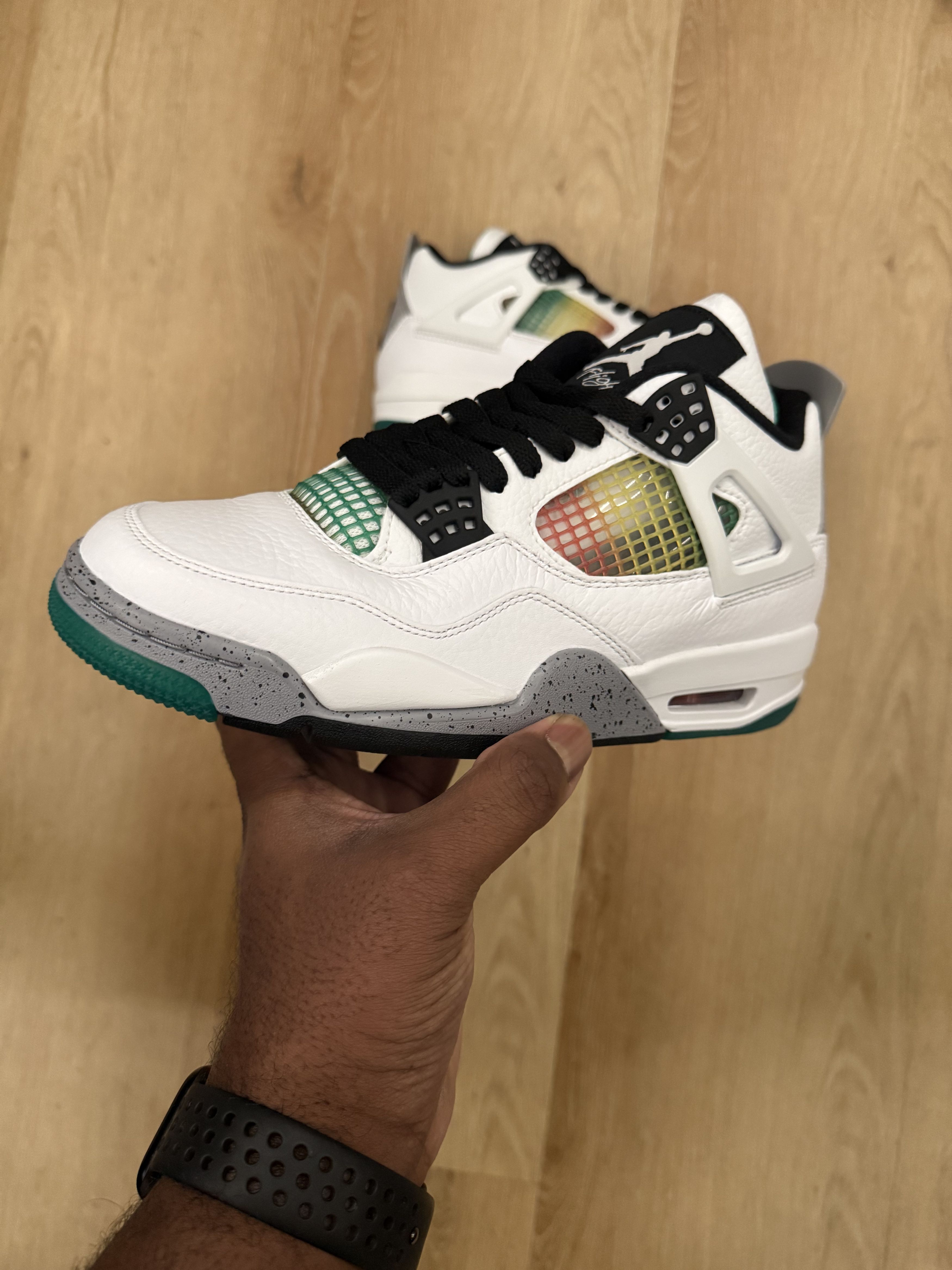 Jordan Brand AirJordan Retro 4 'LUCID GREEN RASTA' (WMNS) Size US 9 / IT 39 - 5 Thumbnail
