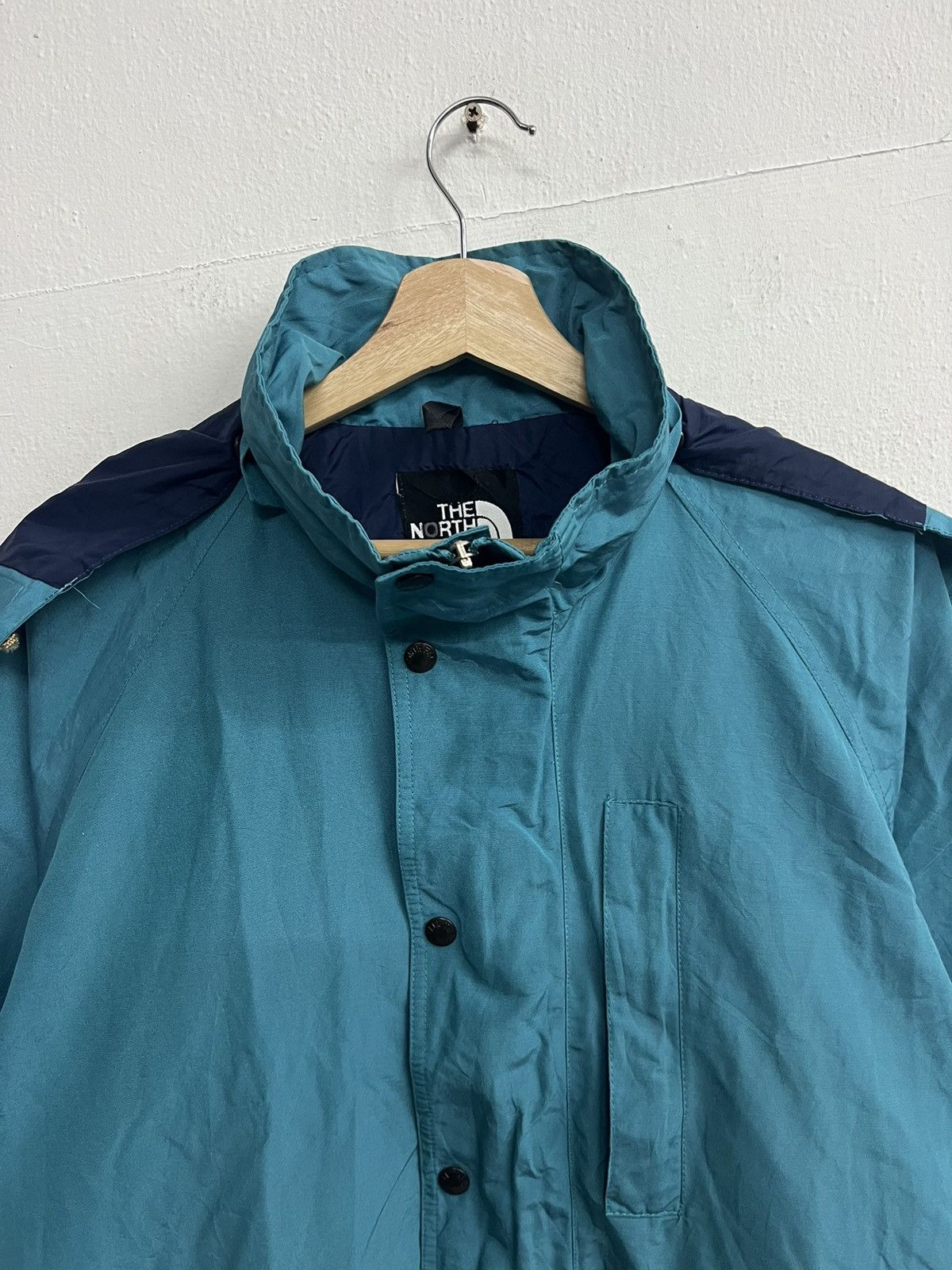 The North Face Vintage 90s The North Face Light Jacket Size US M / EU 48-50 / 2 - 6 Thumbnail
