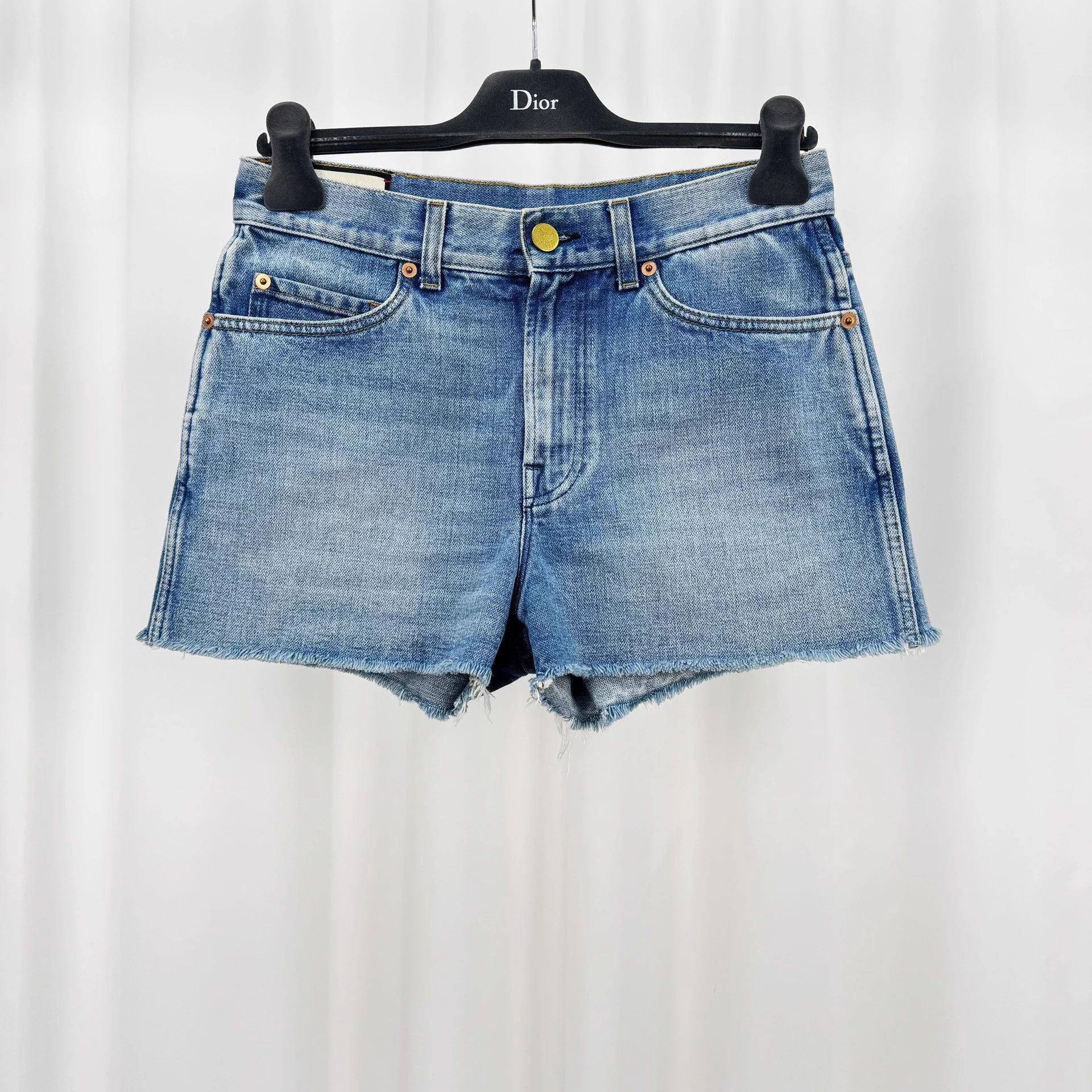 Gucci Gucci Strawberry Embroidery Logo Denim Short 99N Size 24" / US 00 / IT 34 - 2 Thumbnail