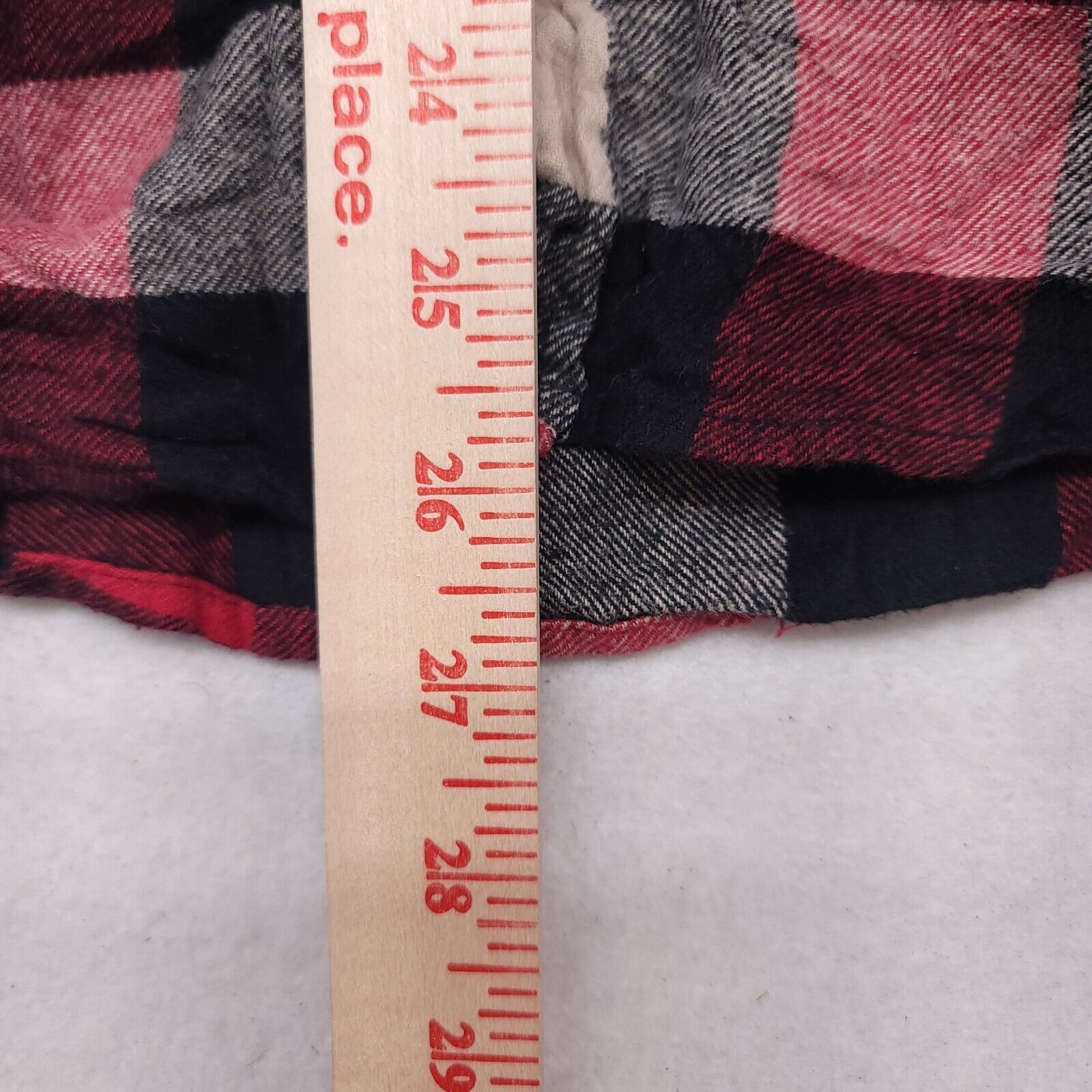 Croft & Barrow Croft & Barrow Gingham Flannel Shirt Mens Size S Red Black Size US S / EU 44-46 / 1 - 7 Thumbnail