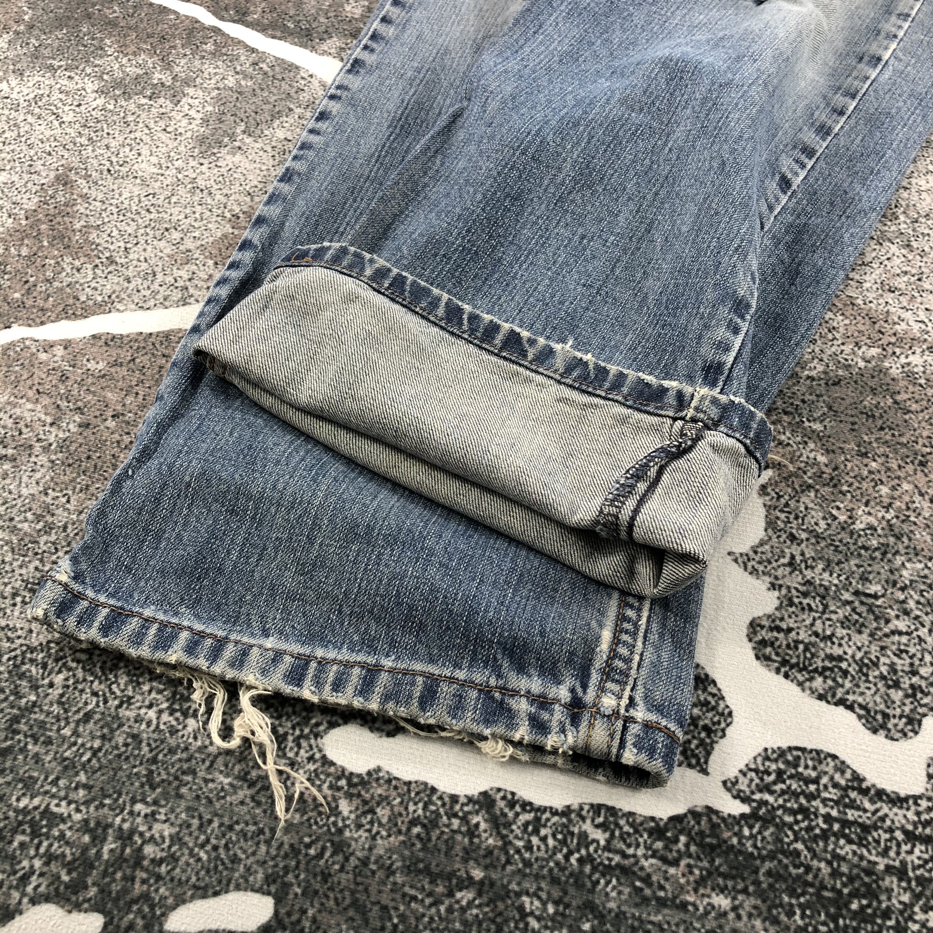Levi's Vintage Levis 569 Jeans Distressed Denim KJ666 Size US 31 - 7 Thumbnail