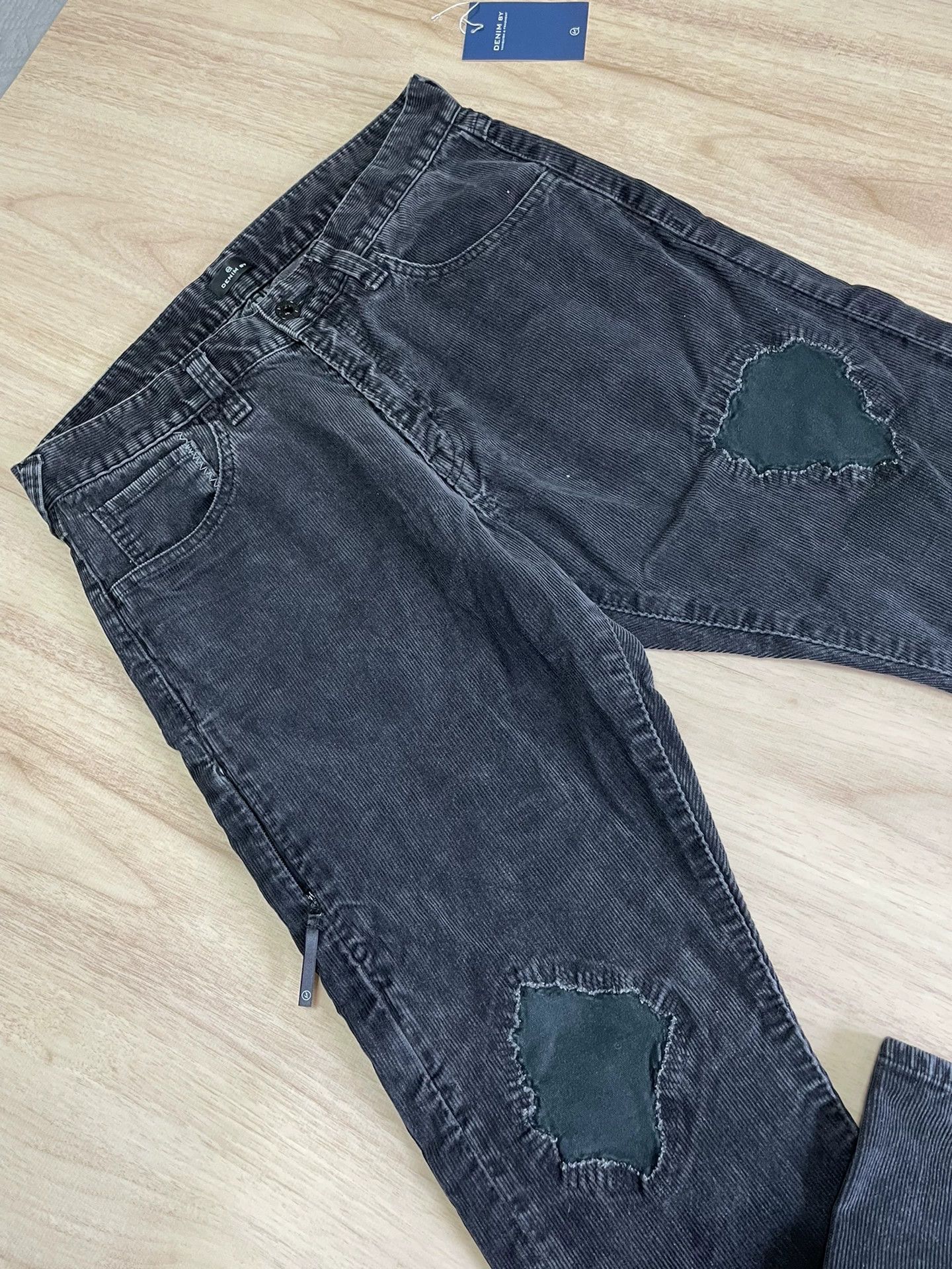 Vanquish VANQUISH & FRAGMENT Washed Cord Lightning Distressed Pants Size US 28 / EU 44 - 3 Thumbnail