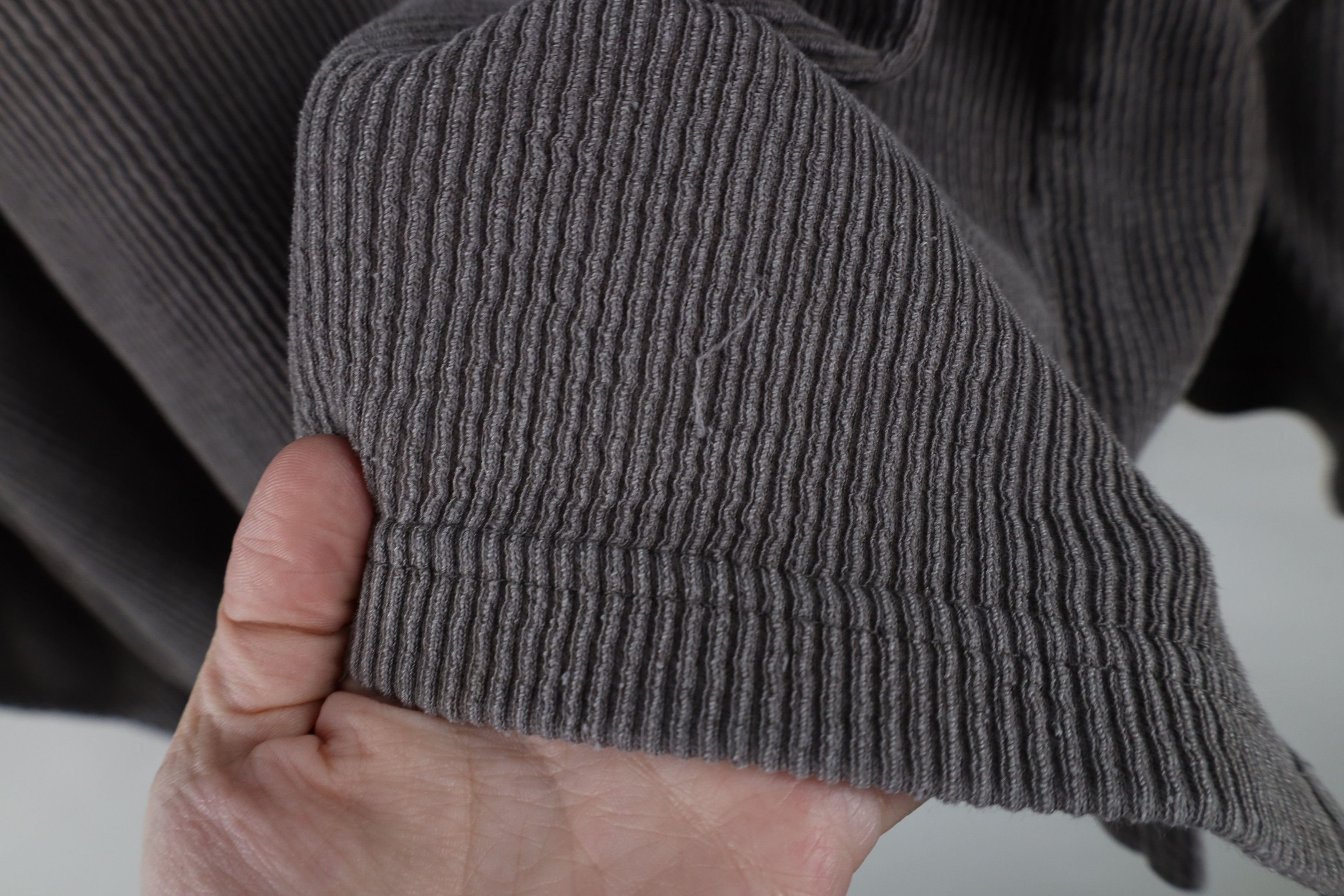 Vintage Vintage 90s Streetwear Ribbed Knit Long Sleeve T-Shirt Gray Size US XXL / EU 58 / 5 - 8 Thumbnail