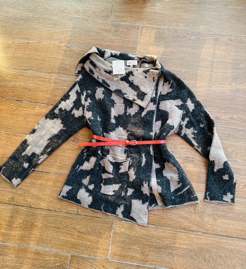 Vivienne Westwood Vivienne Westwood size2 A crooked sweater coat Size M / US 6-8 / IT 42-44 - 8 Thumbnail