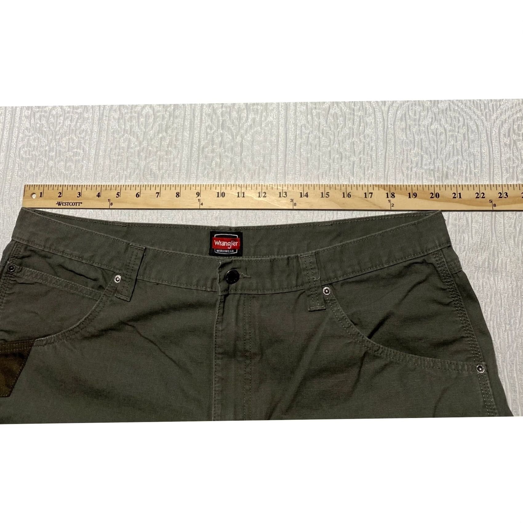 Wrangler Wrangler Workwear Mens Olive Green Ripstop Cargo Pants Relaxed Fit 40x28 Utility Size US 40 / EU 56 - 3 Thumbnail