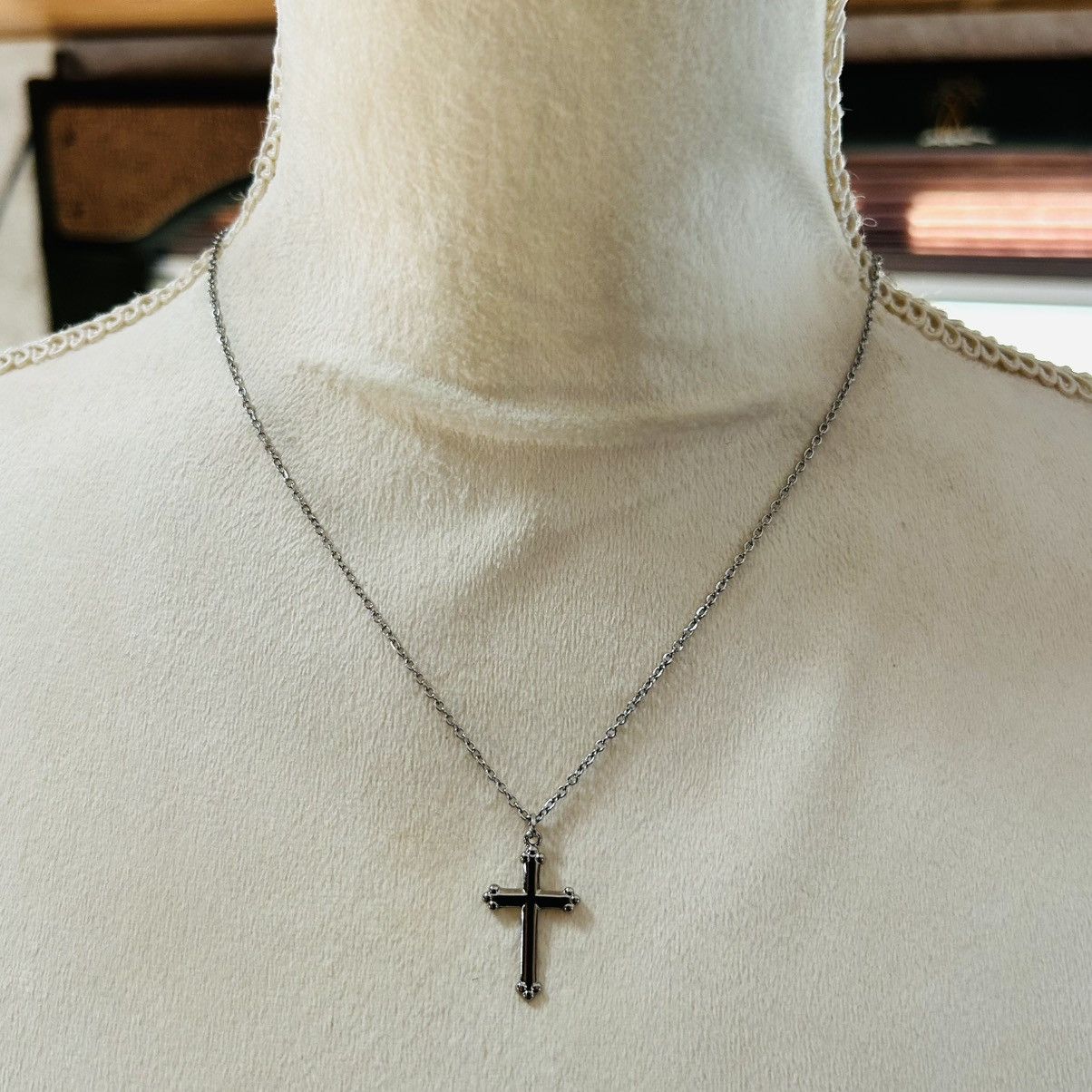 Handmade Handcrafted vintage filigree cross pendant on chain necklace Size ONE SIZE - 2 Thumbnail
