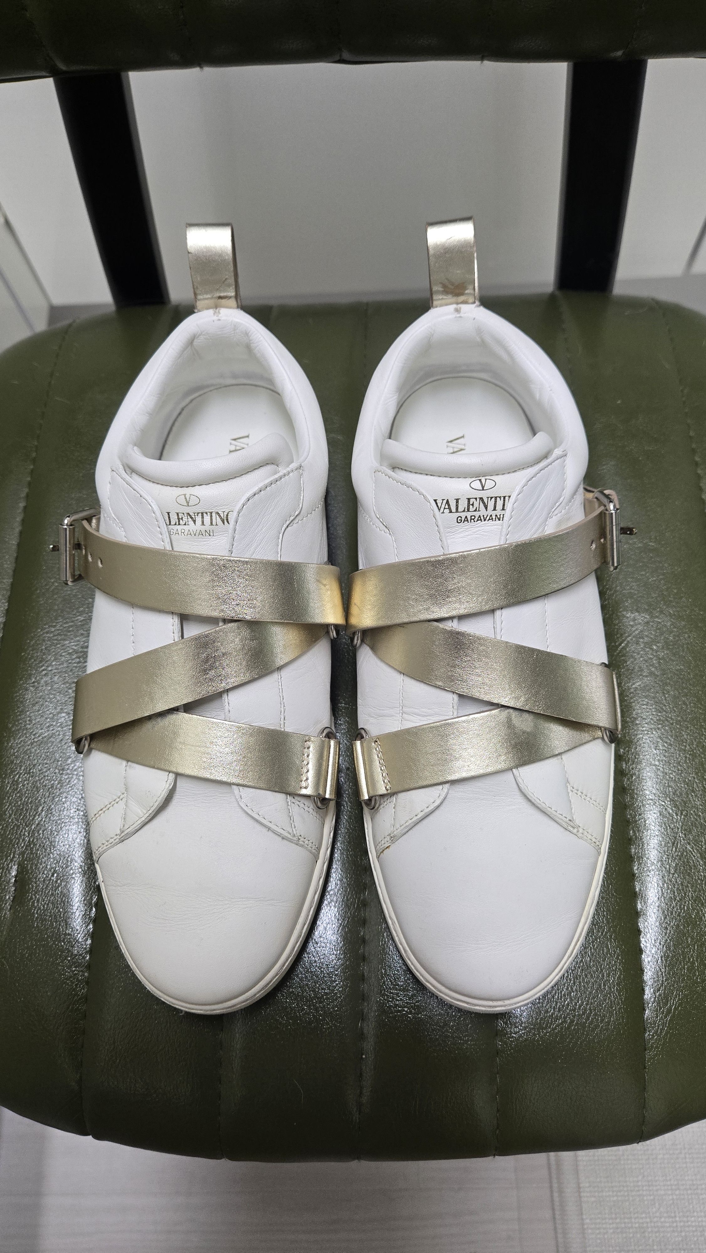 Valentino Valentino Rockstud Strappy Sneakers Women's US 7.5 / EU 37.5 Size US 7.5 / IT 37.5 - 15 Thumbnail