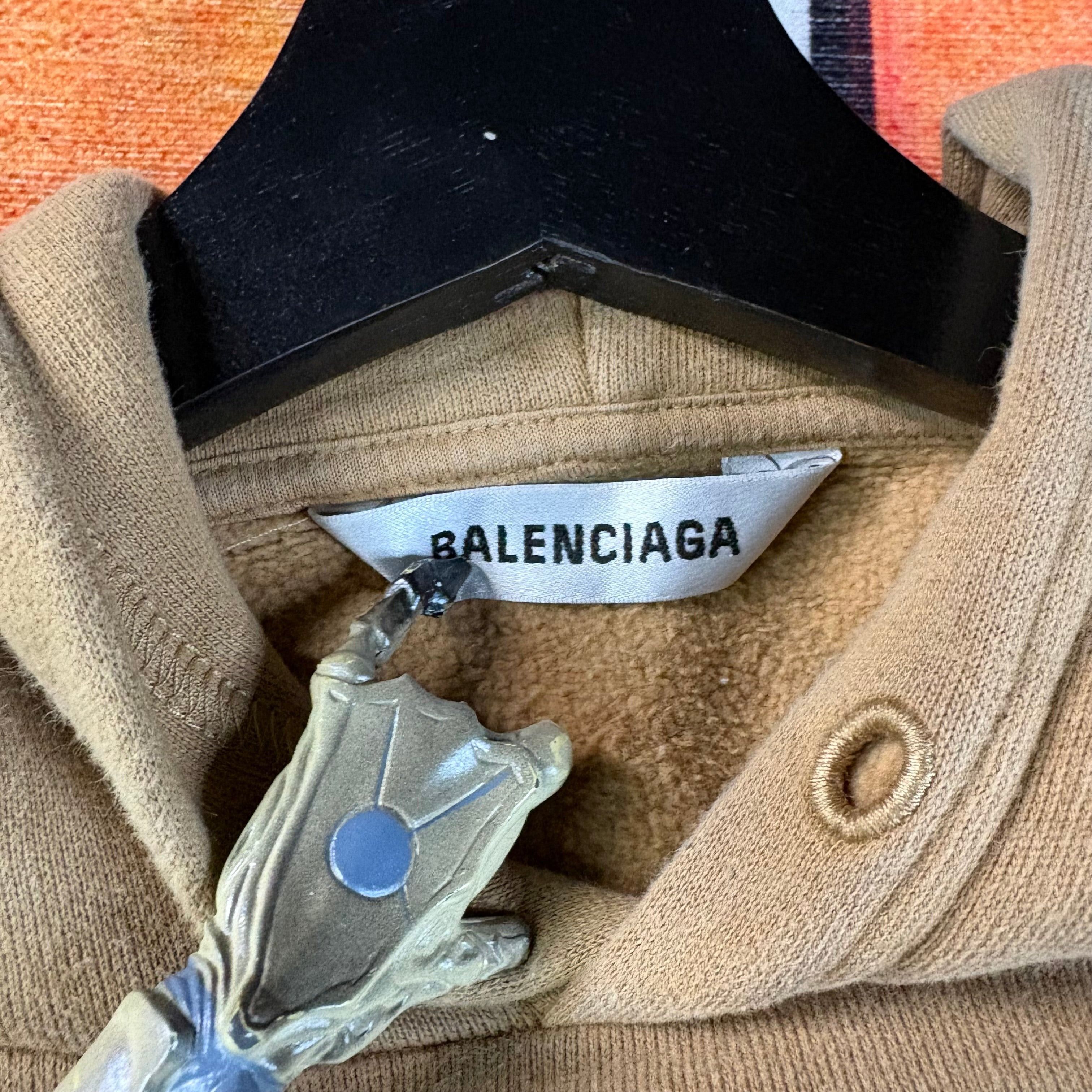 Balenciaga Balenciaga Wheat Hoodie Size Medium Size US M / EU 48-50 / 2 - 2 Thumbnail