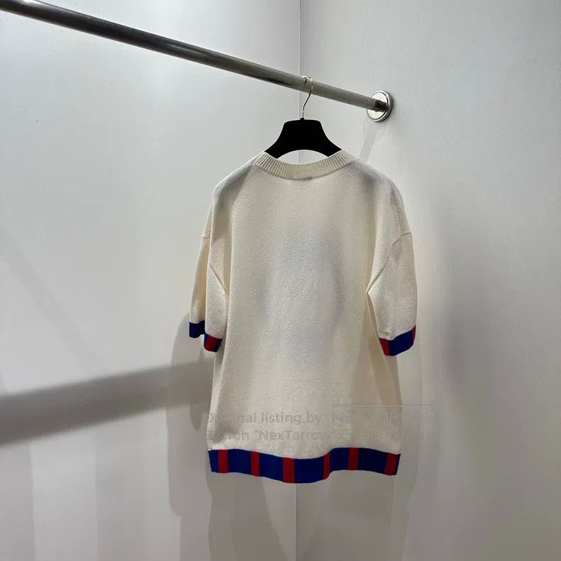 Chanel Chanel Cruise series swimming ring letter logo cashmere sh Size XXS / US 00 / IT 34 - 2 Thumbnail