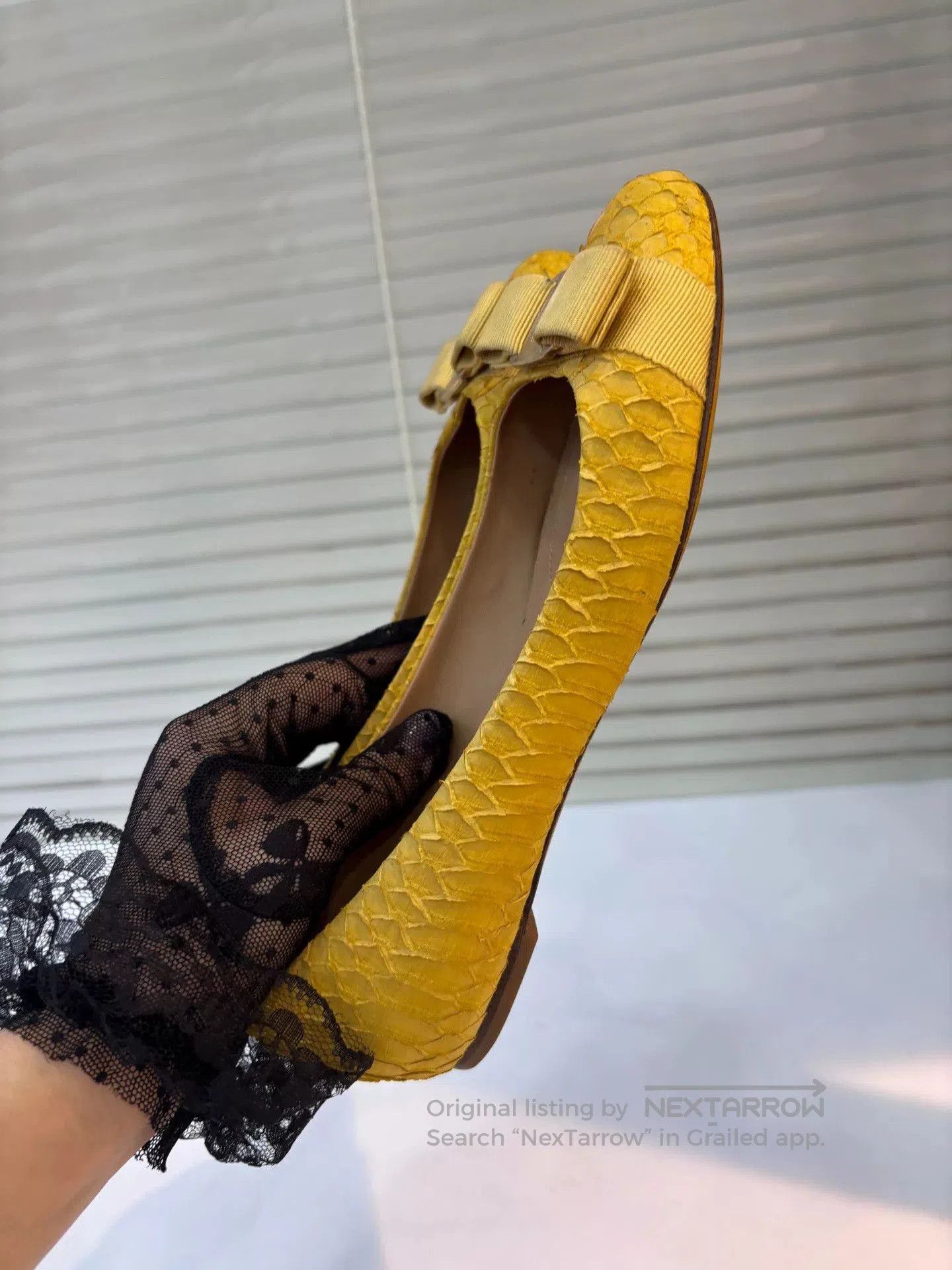 Salvatore Ferragamo Ferragamo Yellow Snake Skin Flat Shoes. Size US 5.5 / IT 35.5 - 6 Thumbnail