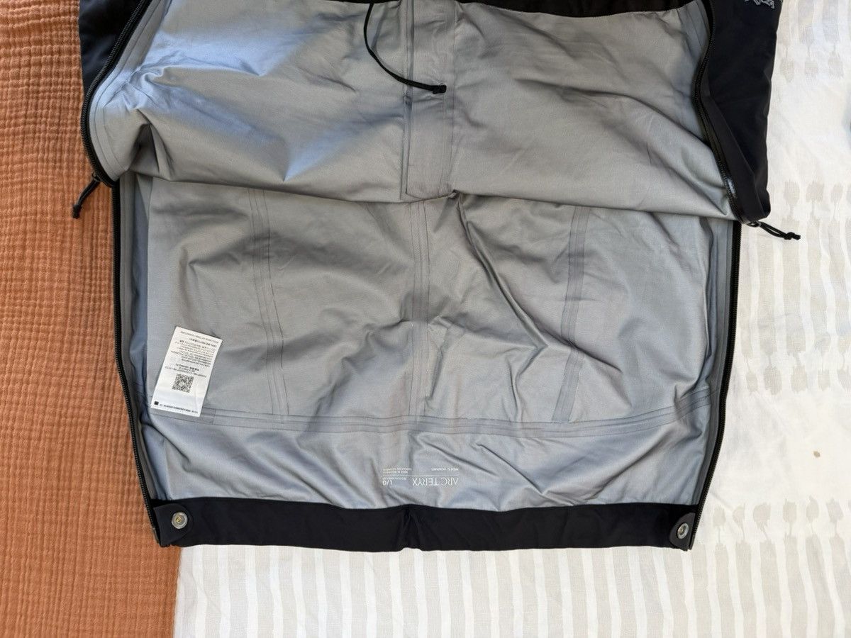 Arc'teryx Arc’teryx Beta Pant – Black Gore-Tex Shell – Size M (36) Size US 36 / EU 52 - 7 Thumbnail