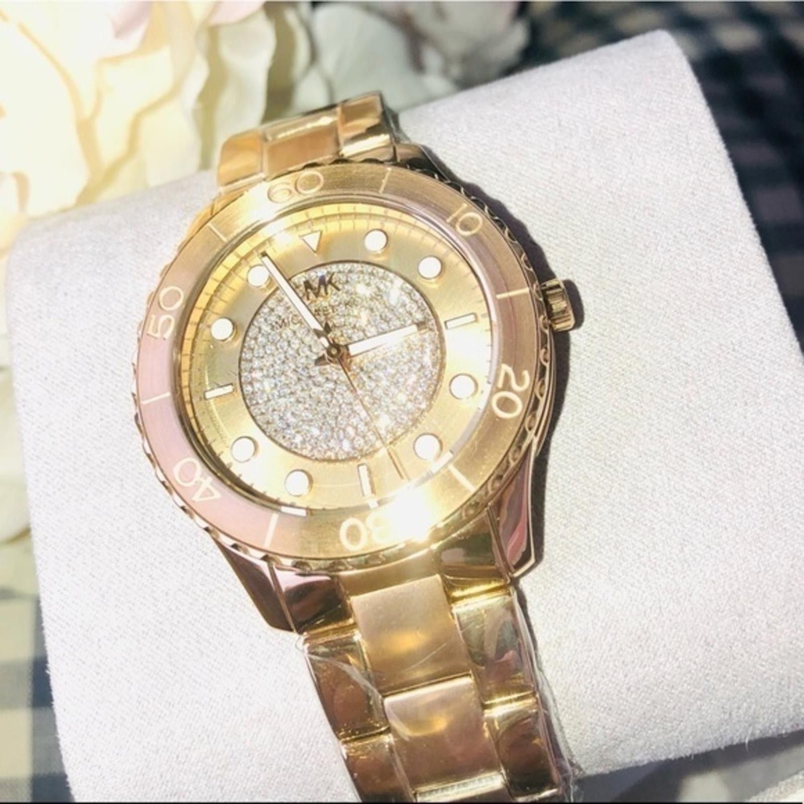 Michael Kors Michael Kors Gold Watch NWT Size ONE SIZE - 6 Thumbnail