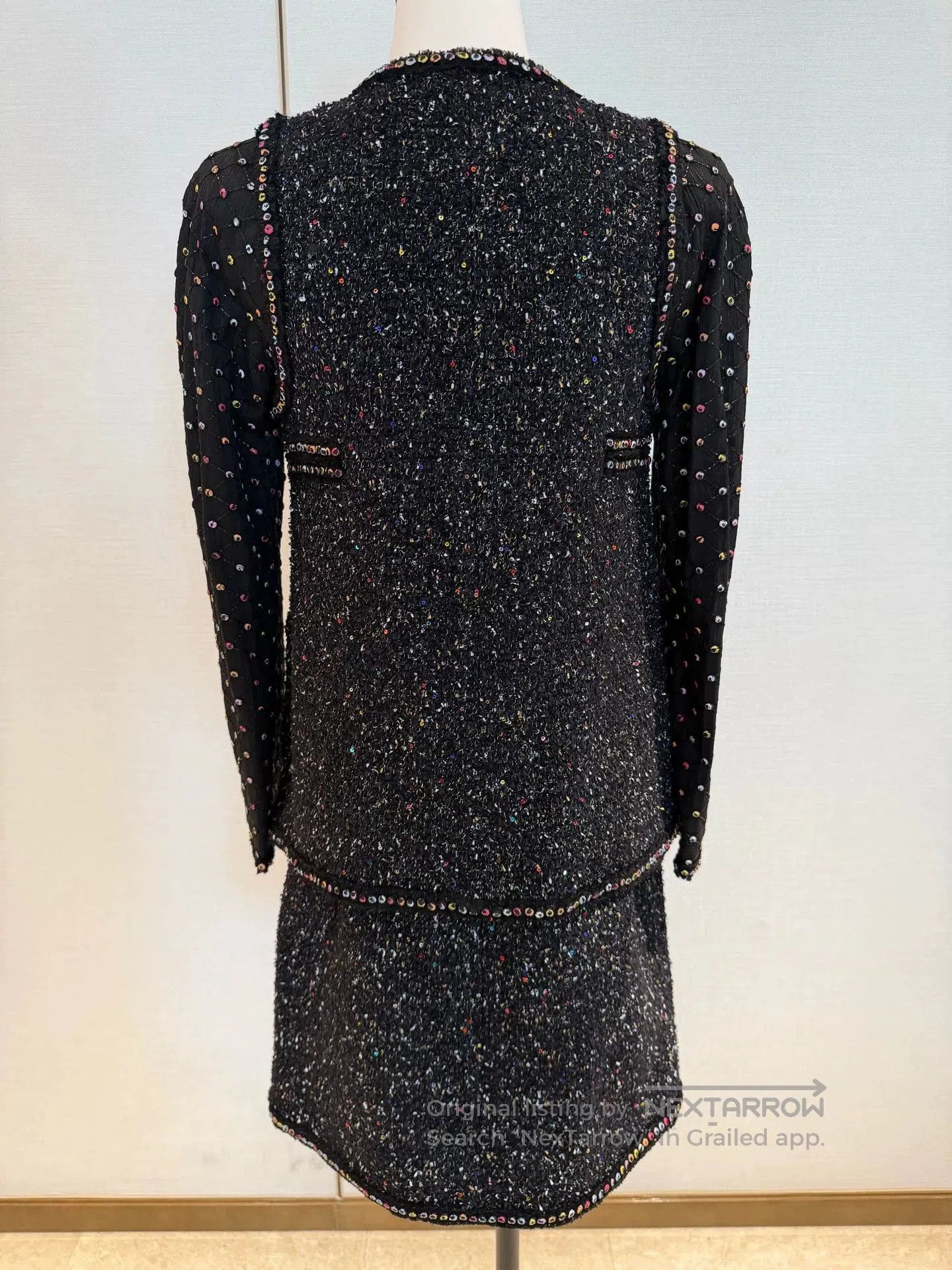 Chanel Chanel Tweed Beaded Jacket. Size US S / EU 44-46 / 1 - 2 Thumbnail