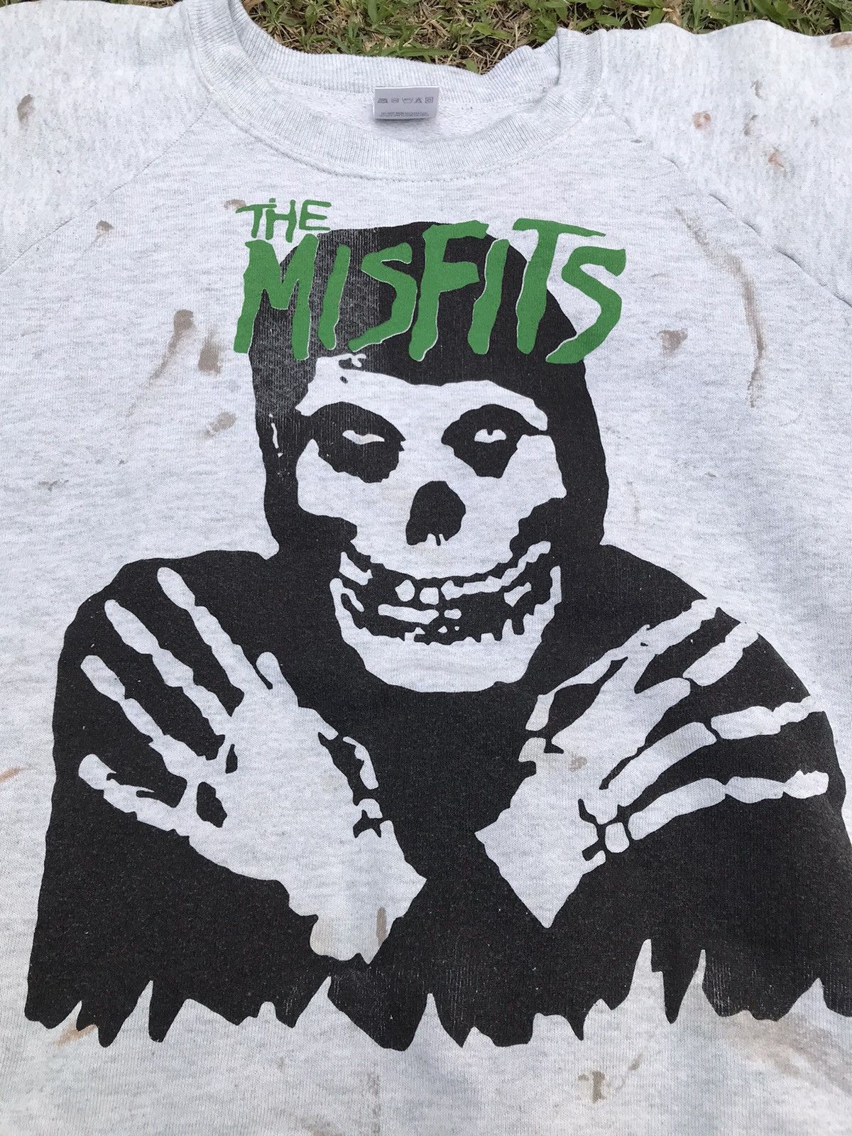 Fruit Of The Loom × Misfits × Vintage Vintage misfits paint splatter Sweatshirt…. Size US XXL / EU 58 / 5 - 1 Thumbnail