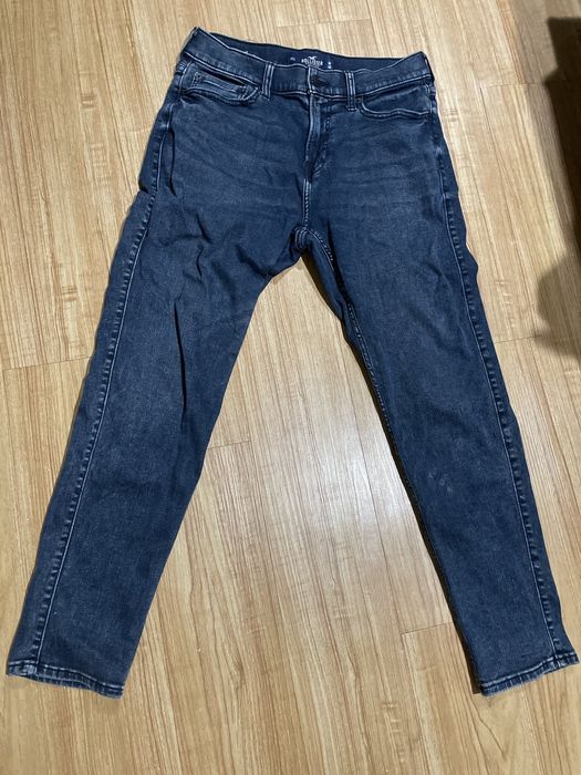 Hollister store taper jeans