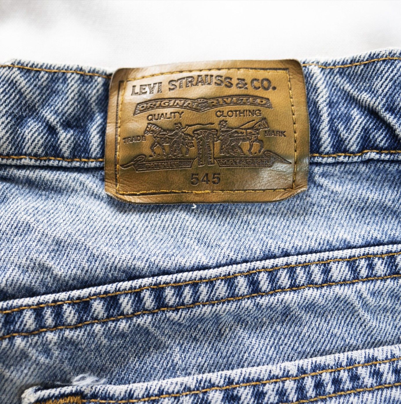 Levi's Vintage 1994 Levi’s 545 Loose Fit Made in USA Leather Patch Size US 38 / EU 54 - 4 Thumbnail