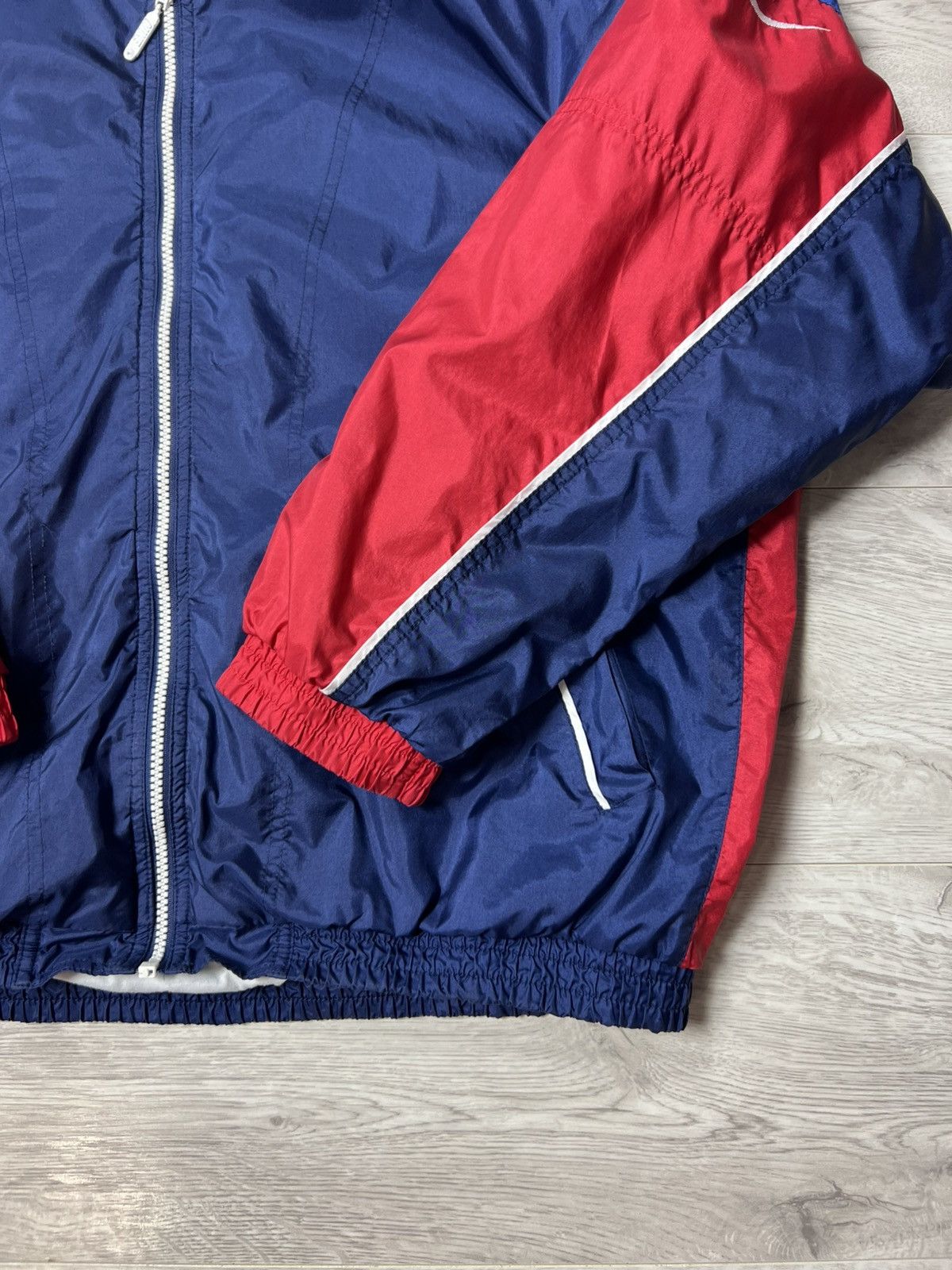 Nike 90s Vintage Nike Drill Nylon Track Suit Embroidered Big Logo Size US L / EU 52-54 / 3 - 9 Thumbnail