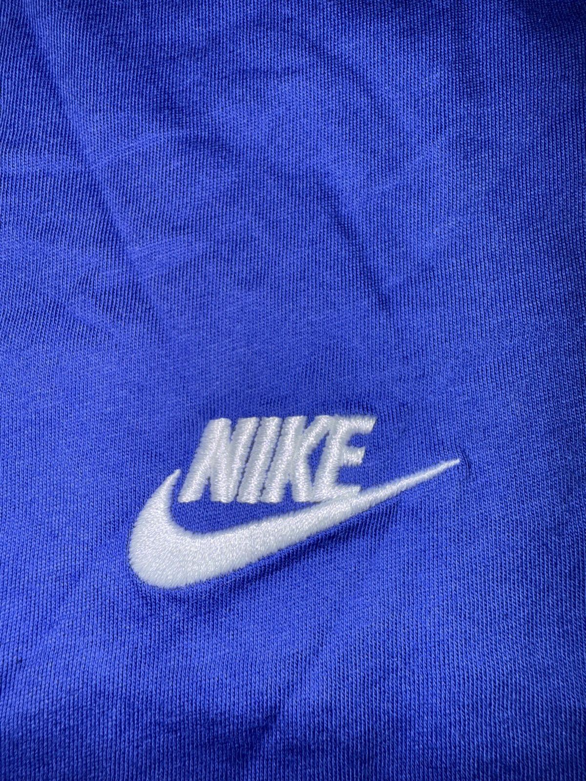 Nike Nike Men's Short Sleeve Sportswear Royal Club T-Shirt Size US M / EU 48-50 / 2 - 3 Thumbnail