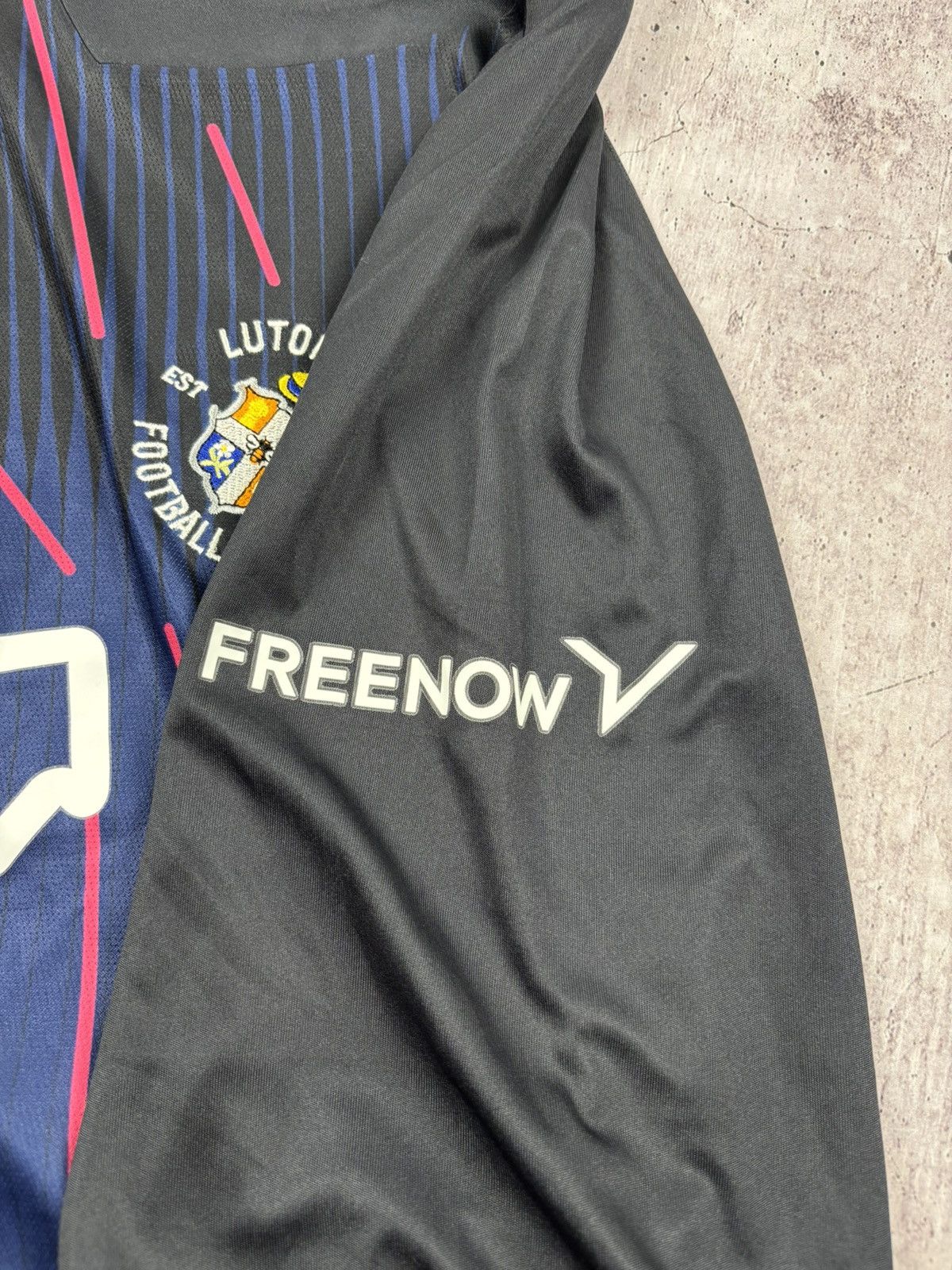 Umbro Luton Town 23-24 soccer jersey size XXL Tops