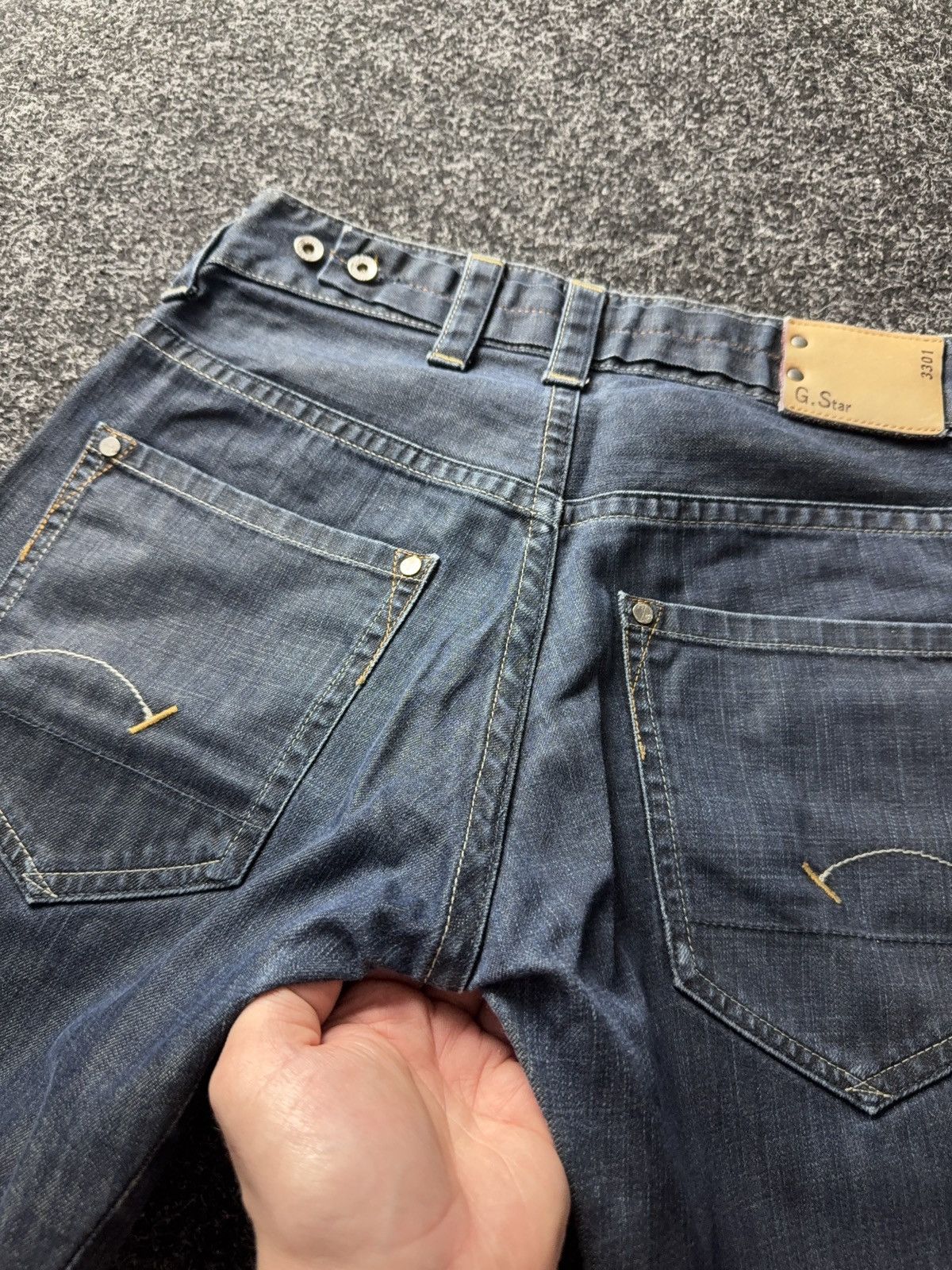 G-Star Vintage 00s G-Star 3301 Dark Wash Denim Jeans Straight Fit Size US 30 / EU 46 - 19 Thumbnail