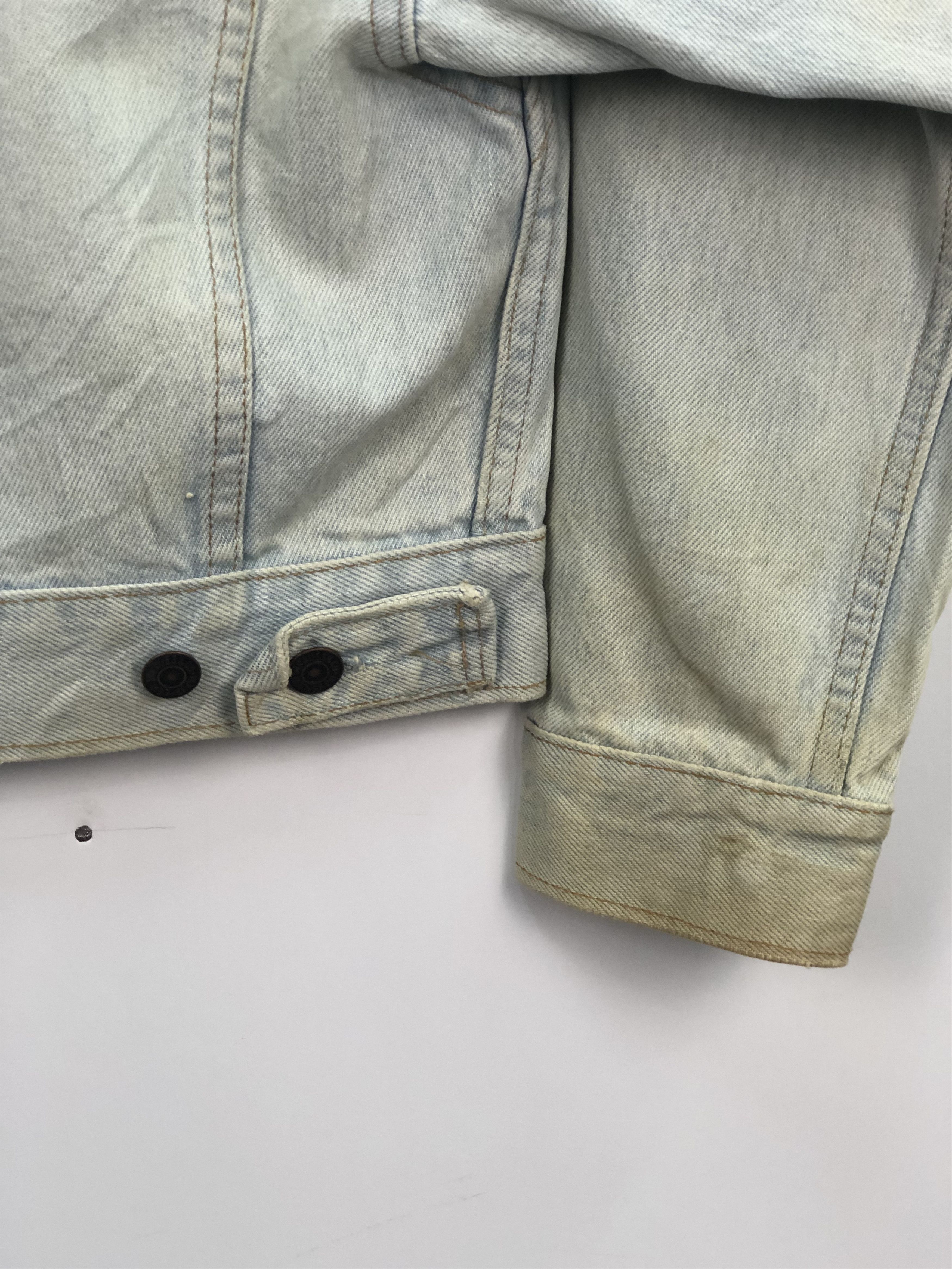 Levi's Vintage Levis Trucker Denim Jacket J0258 Size US S / EU 44-46 / 1 - 11 Thumbnail