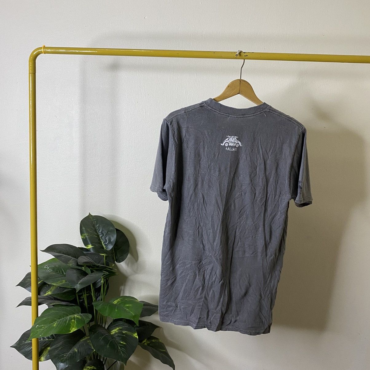 Vintage 2000s Crazy Shirt Surf Up T Shirt Size US S / EU 44-46 / 1 - 6 Thumbnail