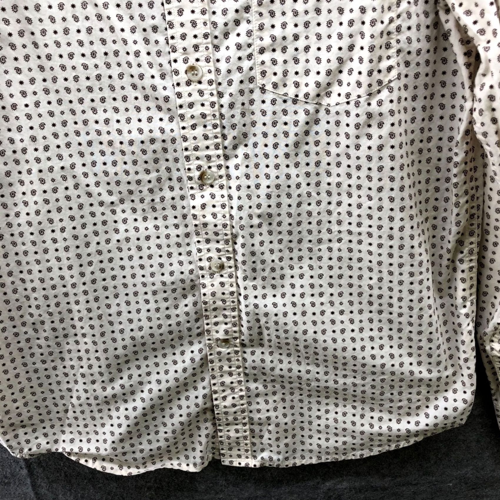 Banana Republic VINTAGE Banana Republic Untucked Fit Shirt Mens S Ivory Paisley Print Long Sleeve Size US S / EU 44-46 / 1 - 4 Thumbnail