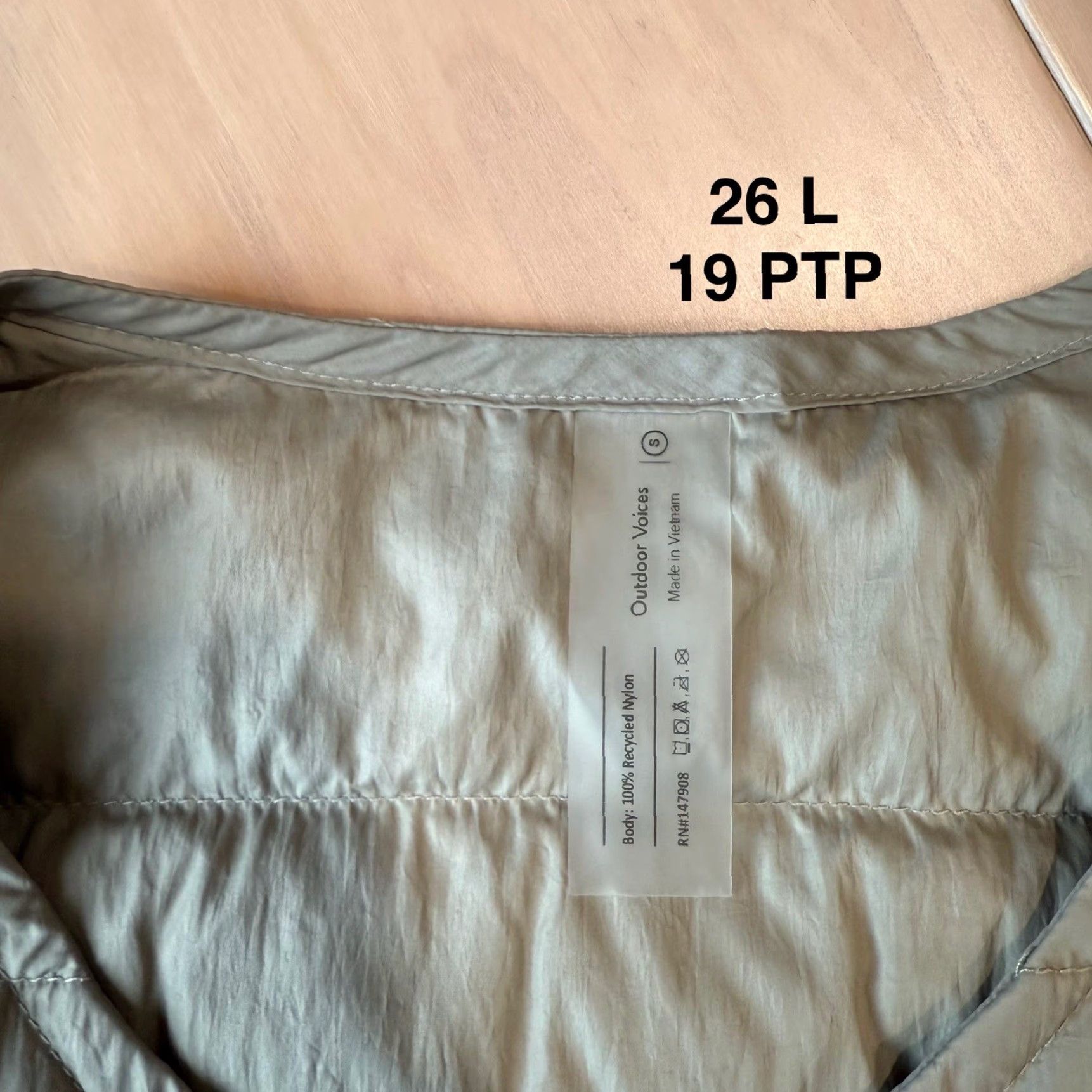 Outdoor Voices Outdoor Voices Down Jacket Women's S Gray Insulated Puffer Outerwear Jacket Bio? Size S / US 4 / IT 40 - 6 Thumbnail