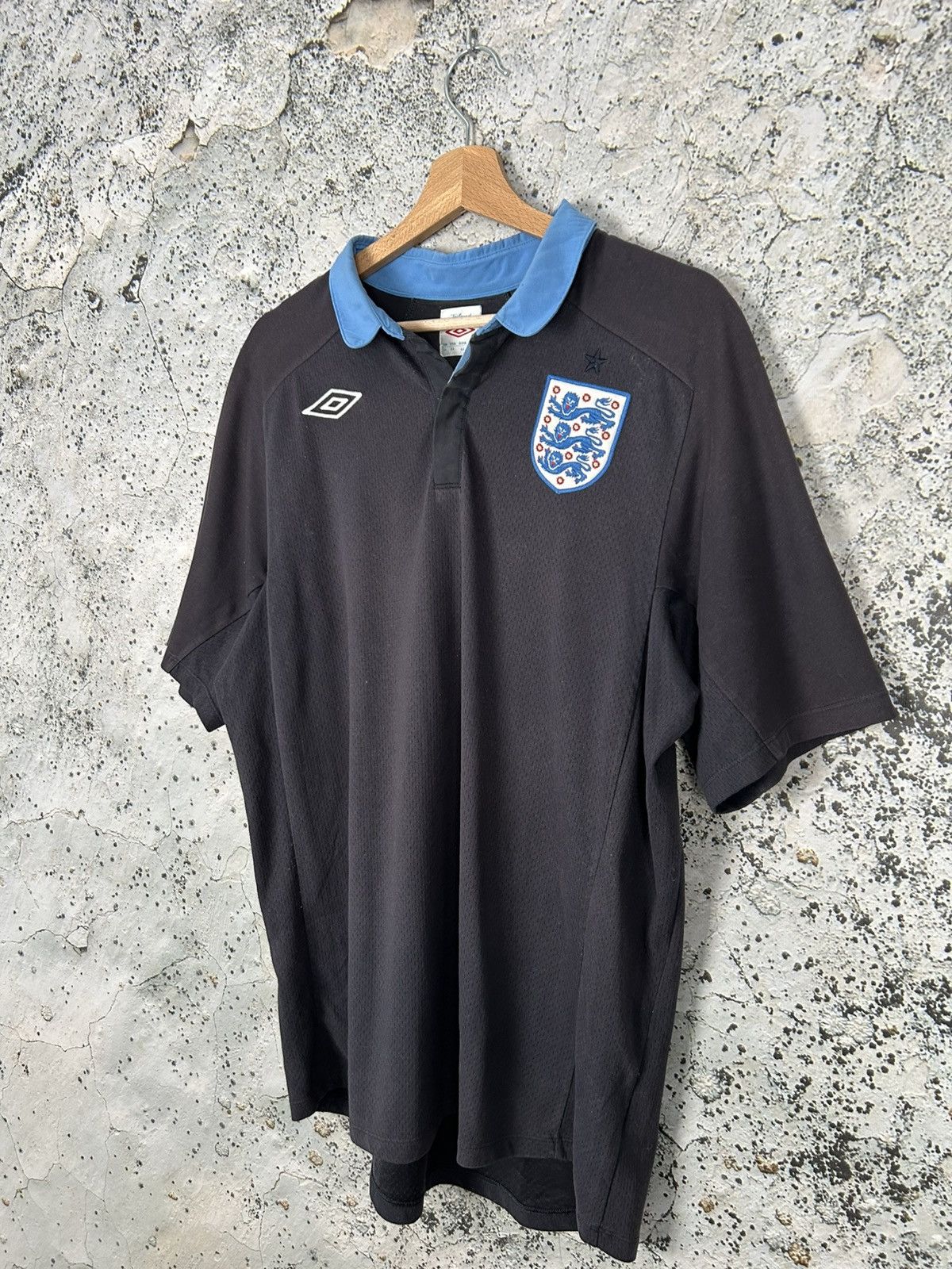 Umbro England Soccer Jersey Umbro Football Sport Vintage Hype Size US L / EU 52-54 / 3 - 2 Thumbnail