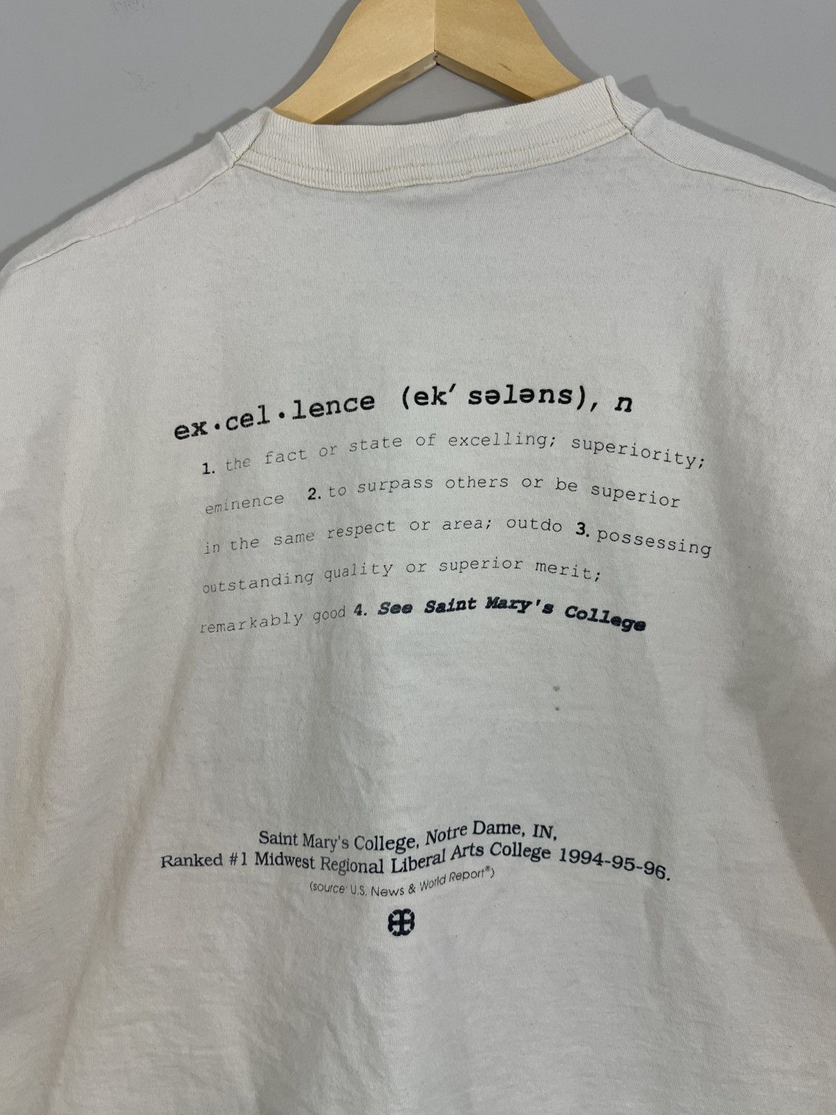 Vintage Vintage College Black White Photo Graphic University Tee Size US XL / EU 56 / 4 - 8 Thumbnail