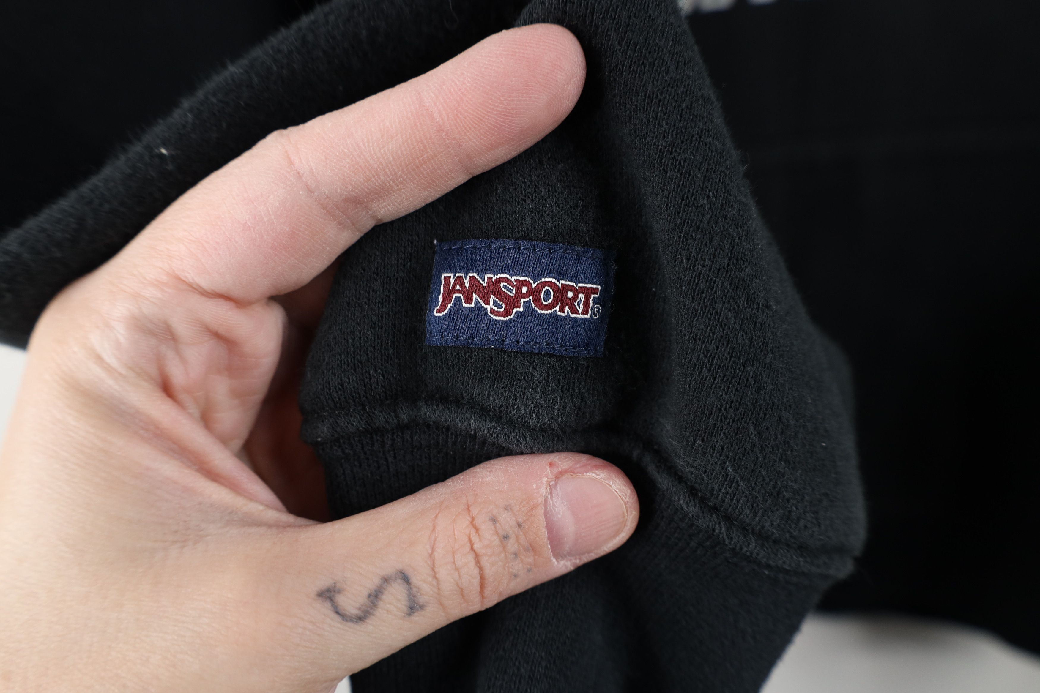 Vintage Vintage 90s Slippery Rock University Hoodie Sweatshirt Black Size US M / EU 48-50 / 2 - 9 Thumbnail