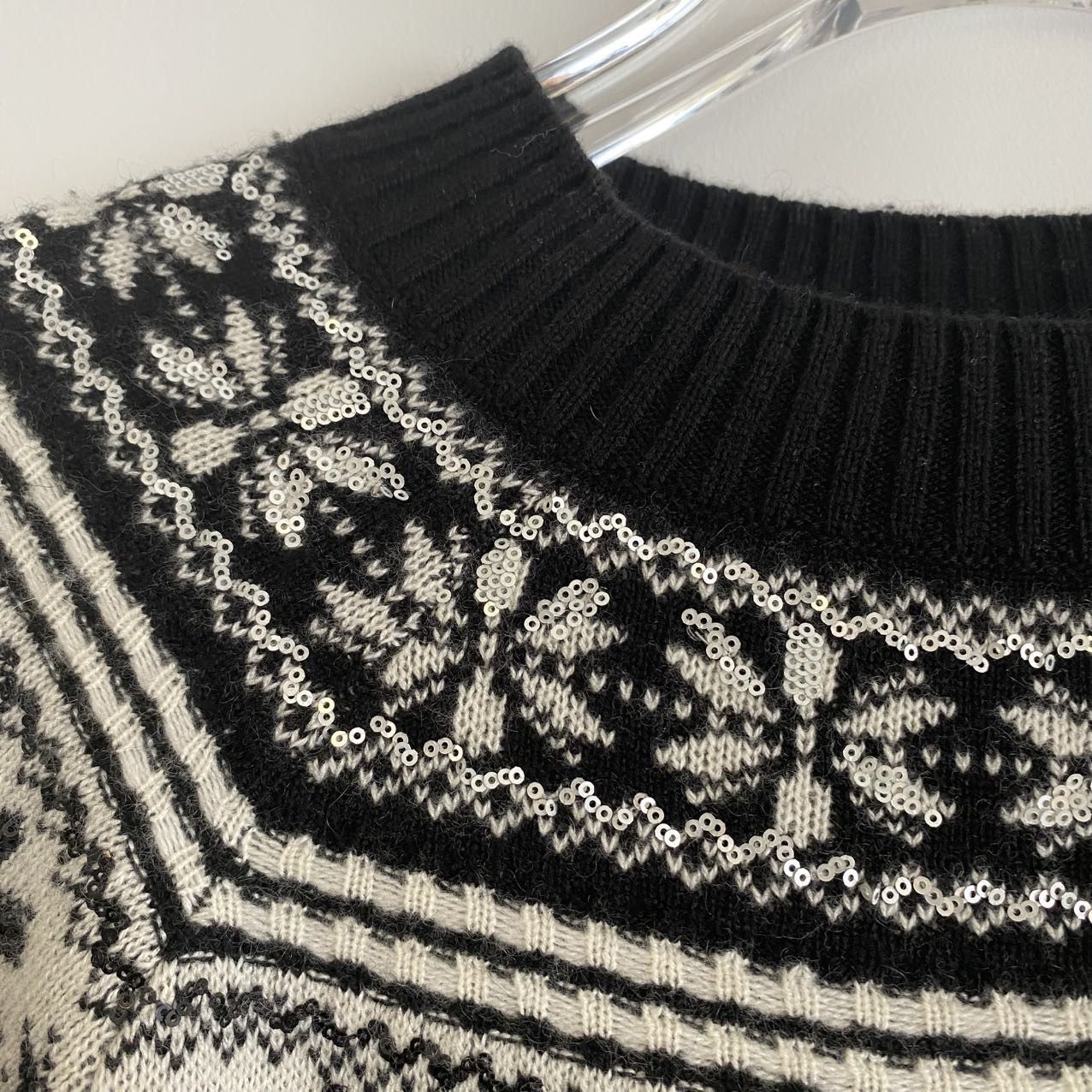Chanel Chanel Black Sequin Heavy Cashmere Knit Sweater K26WX Size XXS / US 00 / IT 34 - 3 Thumbnail
