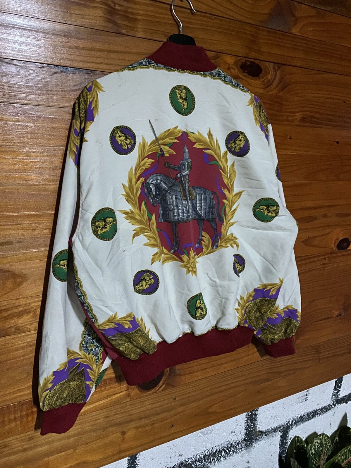 Japanese Brand Vintage RIFRAT Authentic Baroque Knight Print Bomber Jacket Size US L / EU 52-54 / 3 - 11 Thumbnail