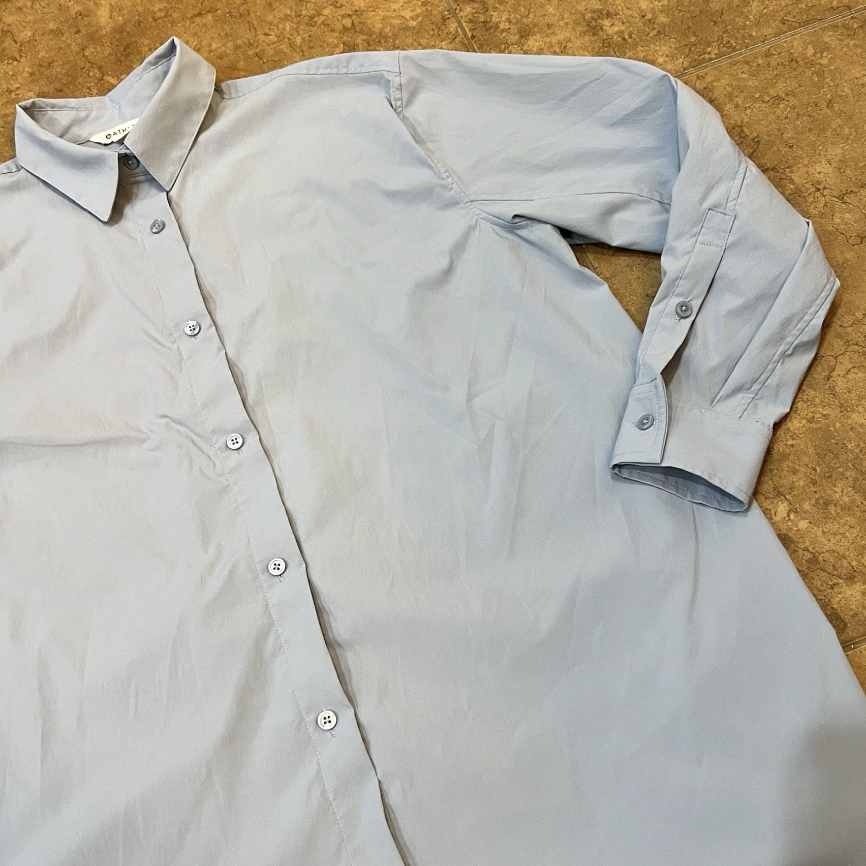 Athleta Athleta Button Up Top Women Size M Performance Poplin Shirt Oversized Blue Dress Shirt Casual Workwear Size M / US 6-8 / IT 42-44 - 3 Thumbnail