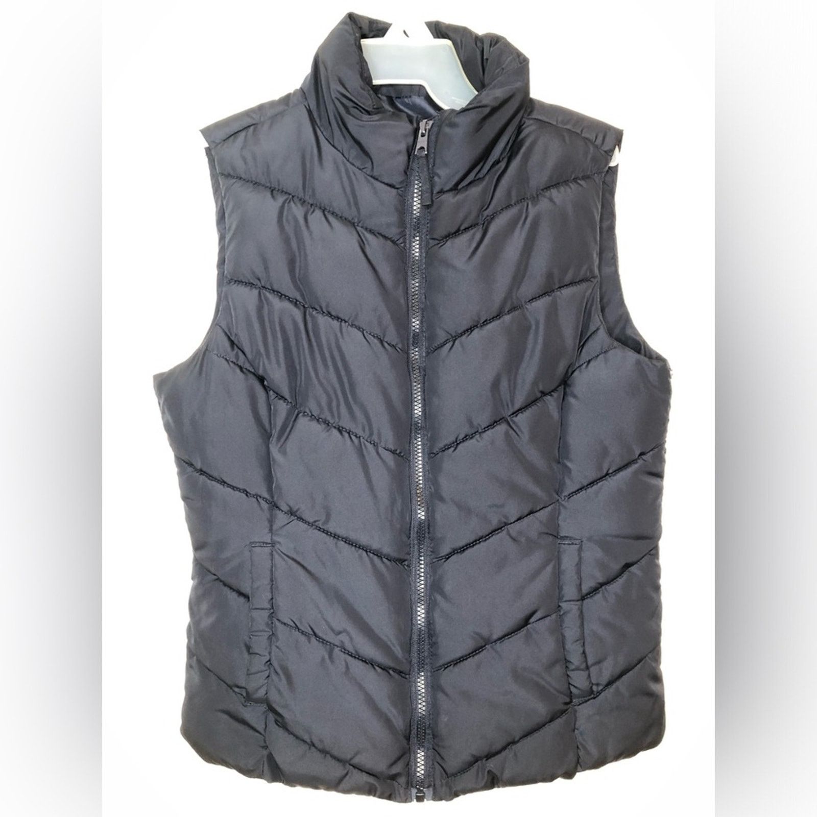 Aeropostale Aeropostale Women’s Puffer Vest— Medium (Please see photos) Size M / US 6-8 / IT 42-44 - 3 Thumbnail