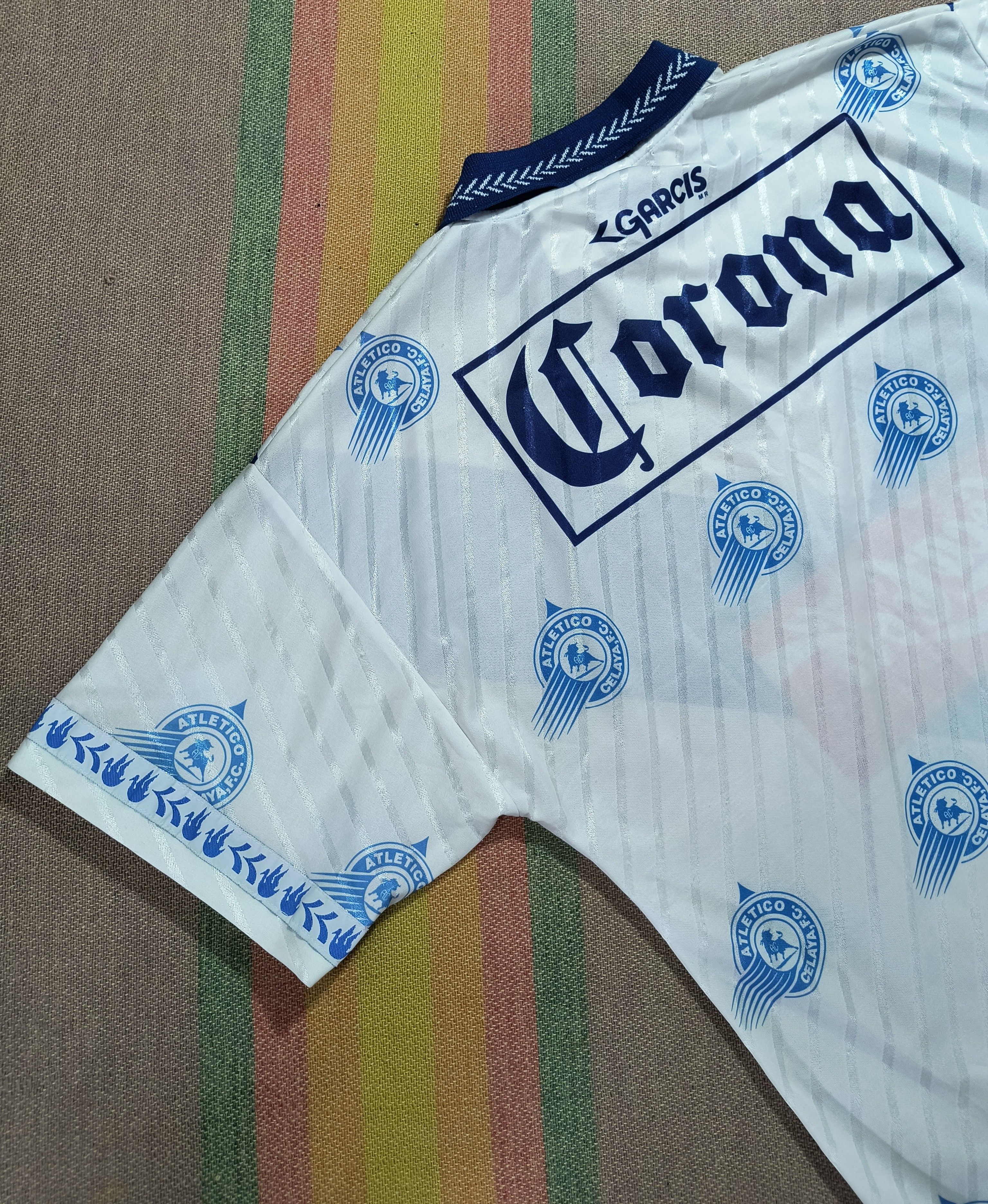 Vintage Vintage Garcis Atletico Celaya F.C. 1996 - 1997 home jersey Size US M / EU 48-50 / 2 - 8 Thumbnail