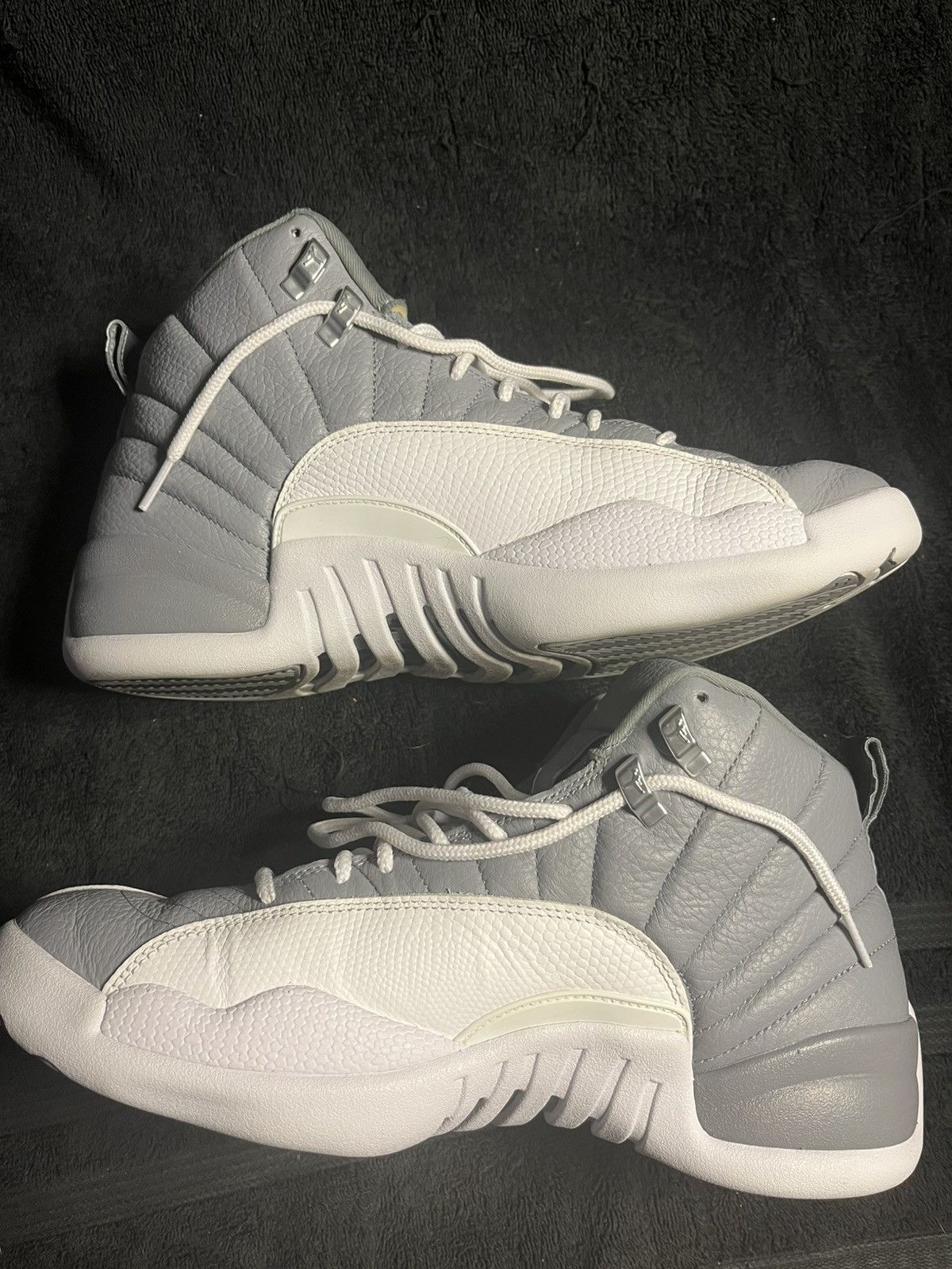 Jordan Brand Jordan 12 Stealth Size US 11 / EU 44 - 2 Thumbnail